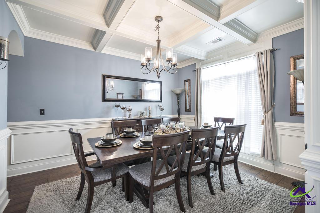 107 S Carmenville Drive
