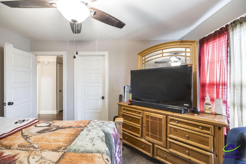 107 S Carmenville Drive