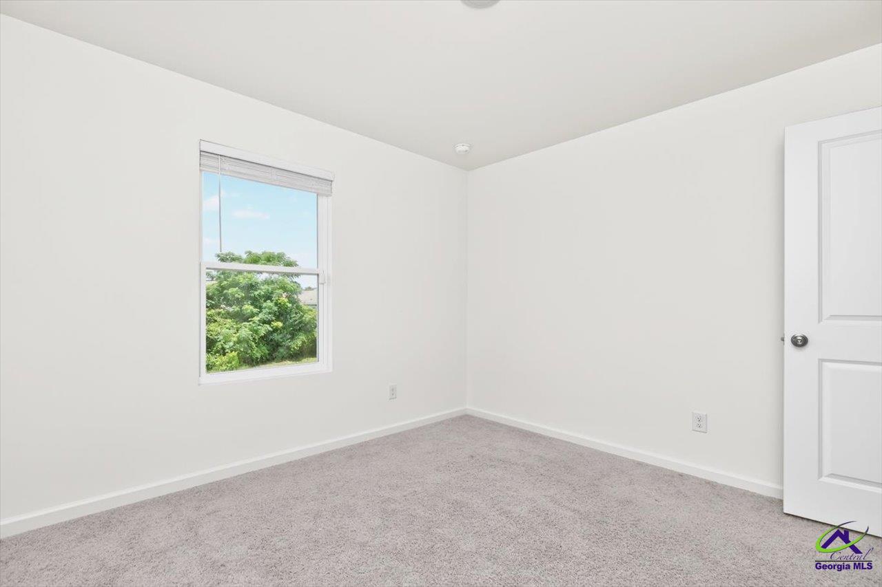 249 isabella Way