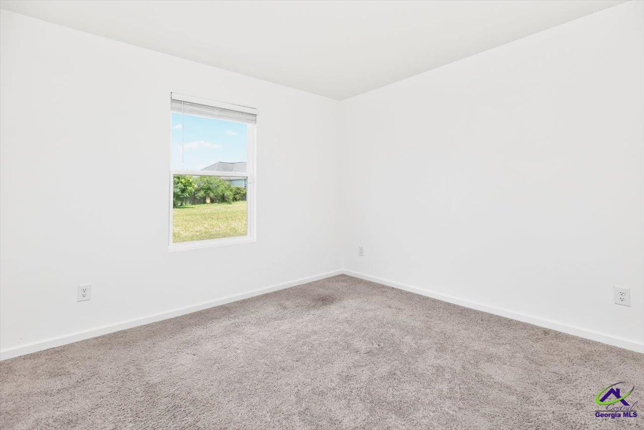 249 isabella Way