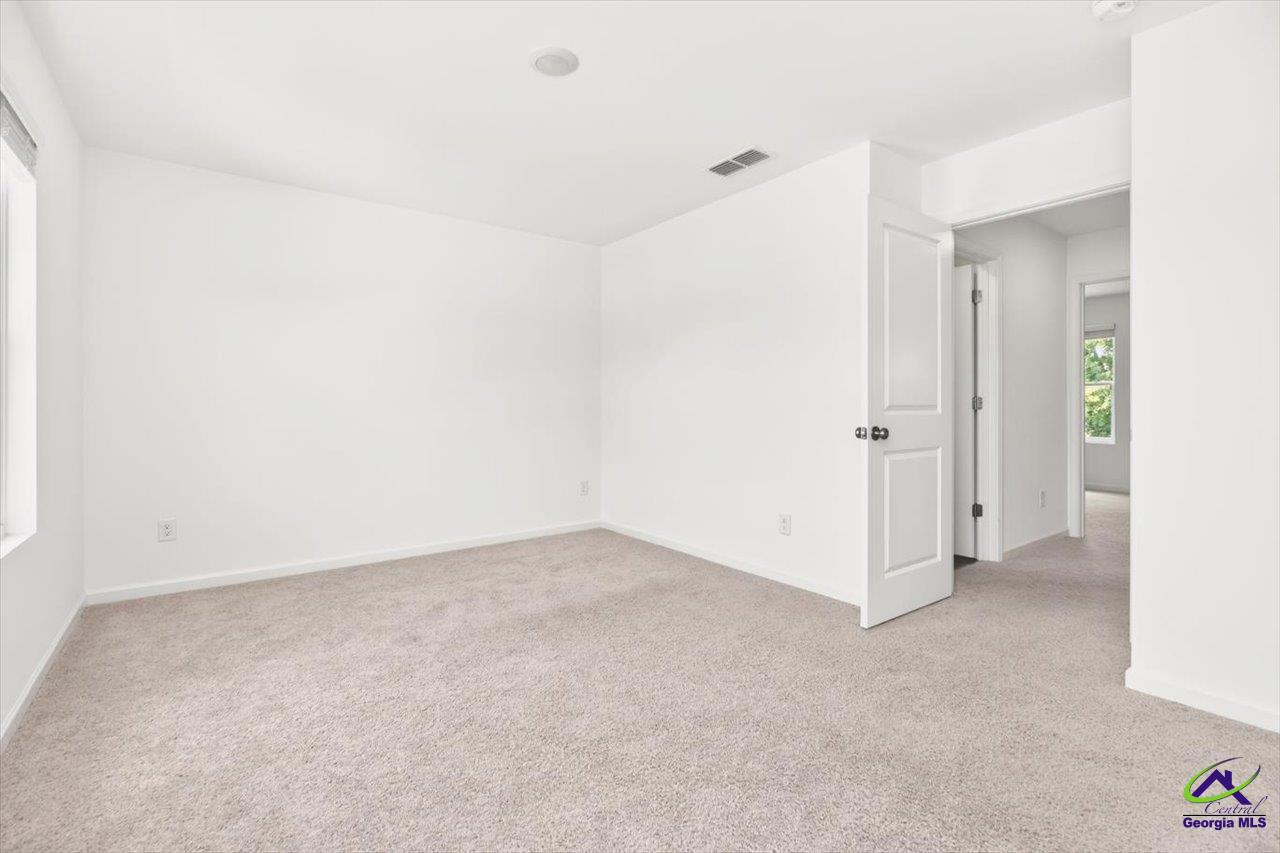 249 isabella Way
