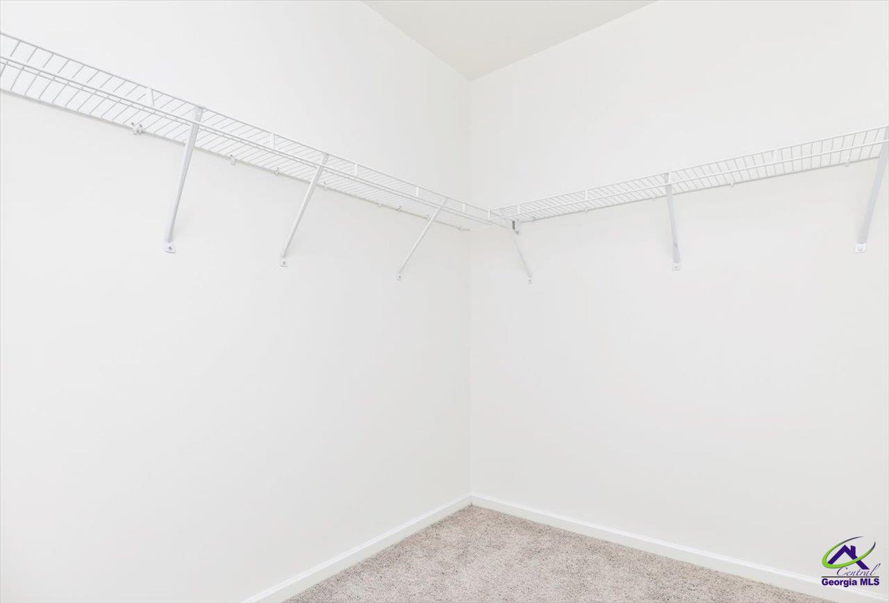 249 isabella Way