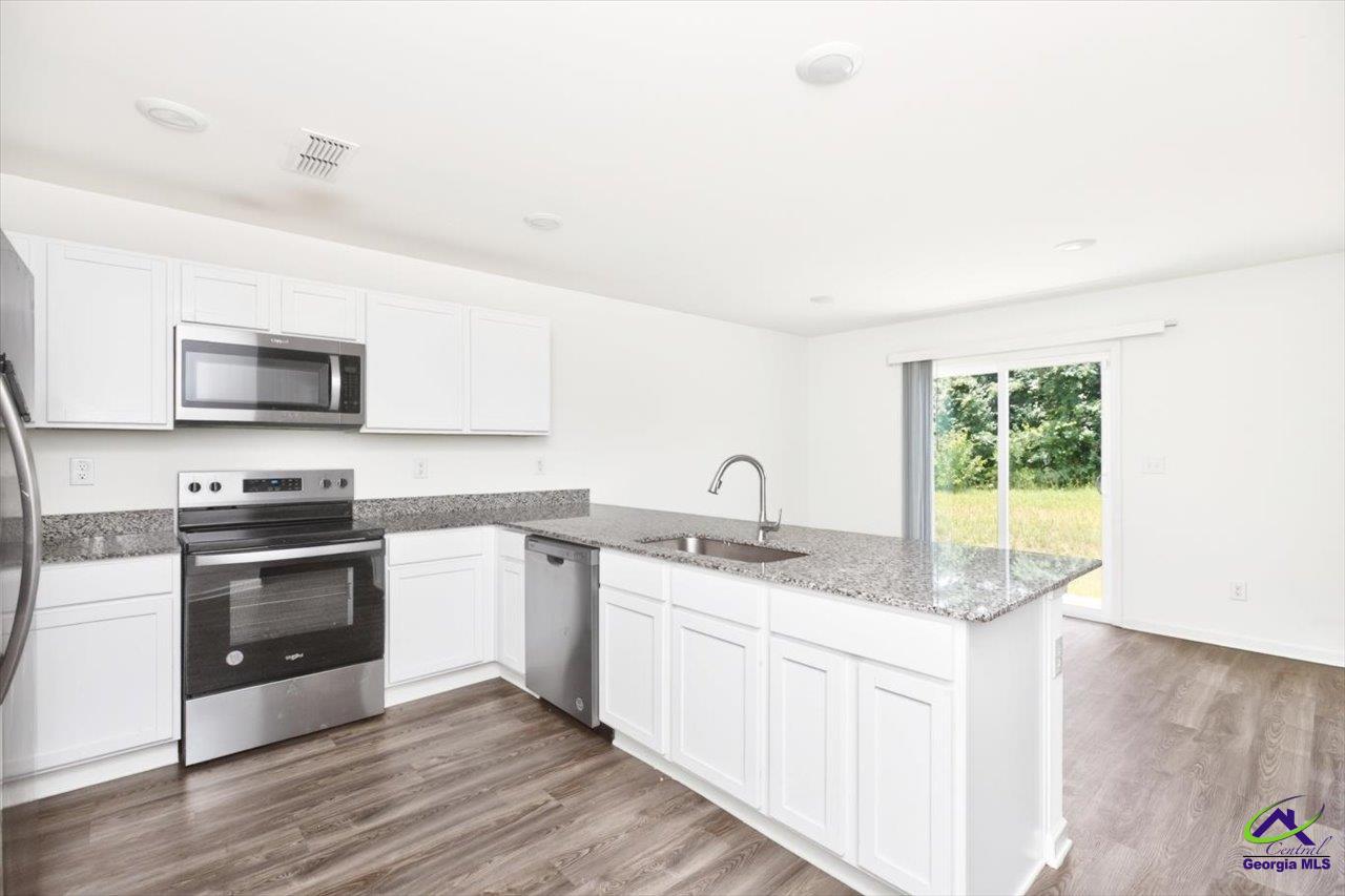 249 isabella Way