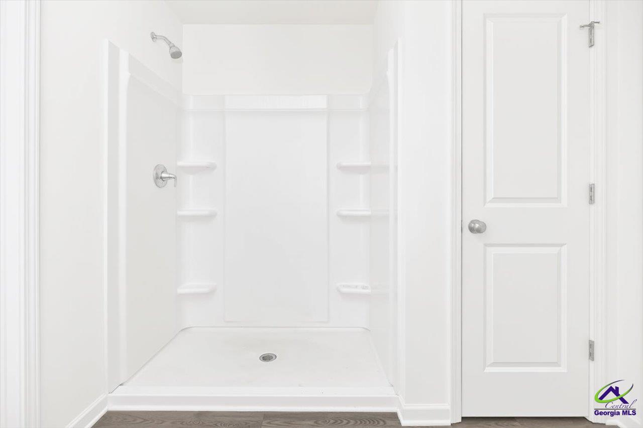 249 isabella Way