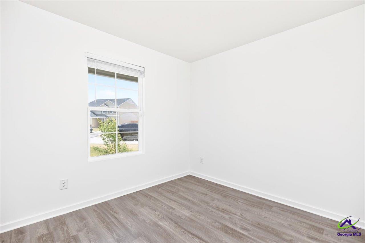 249 isabella Way