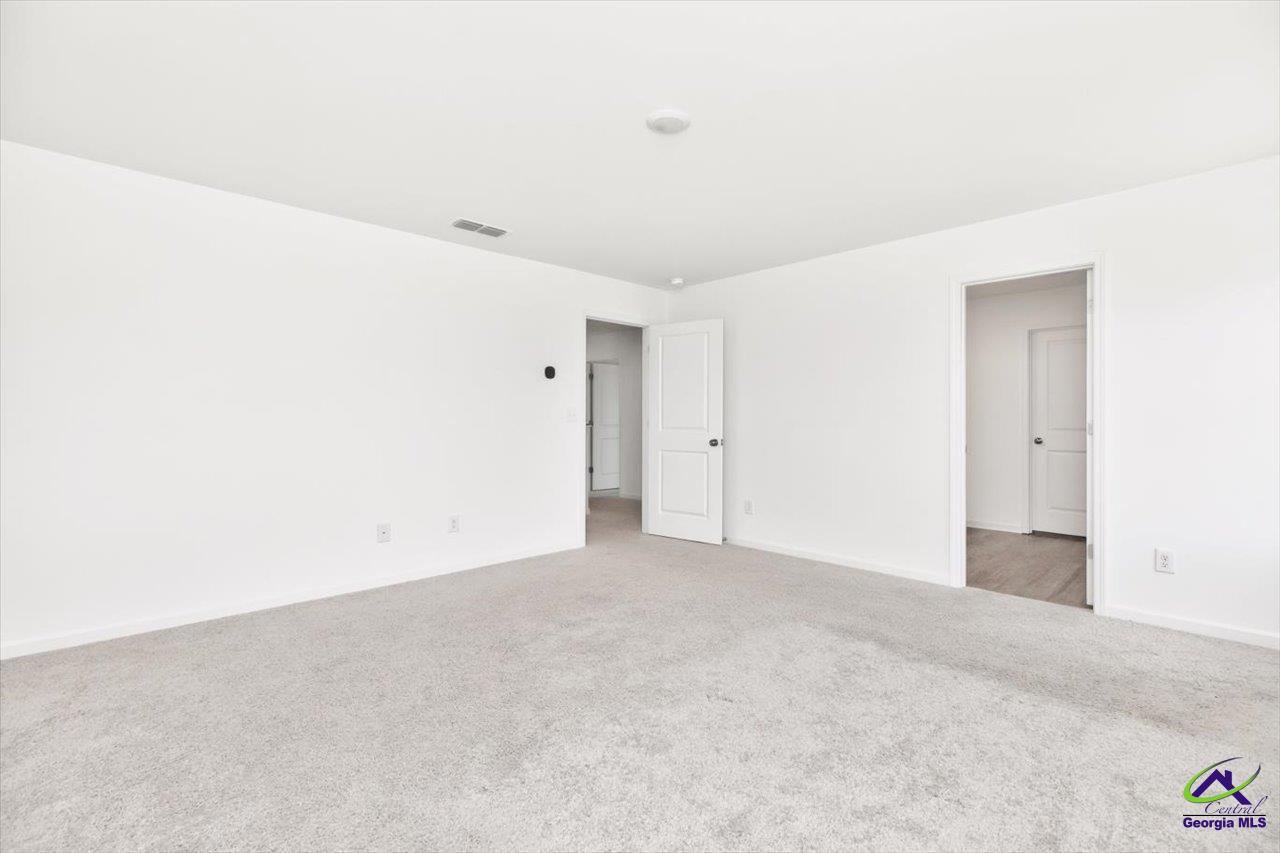 249 isabella Way