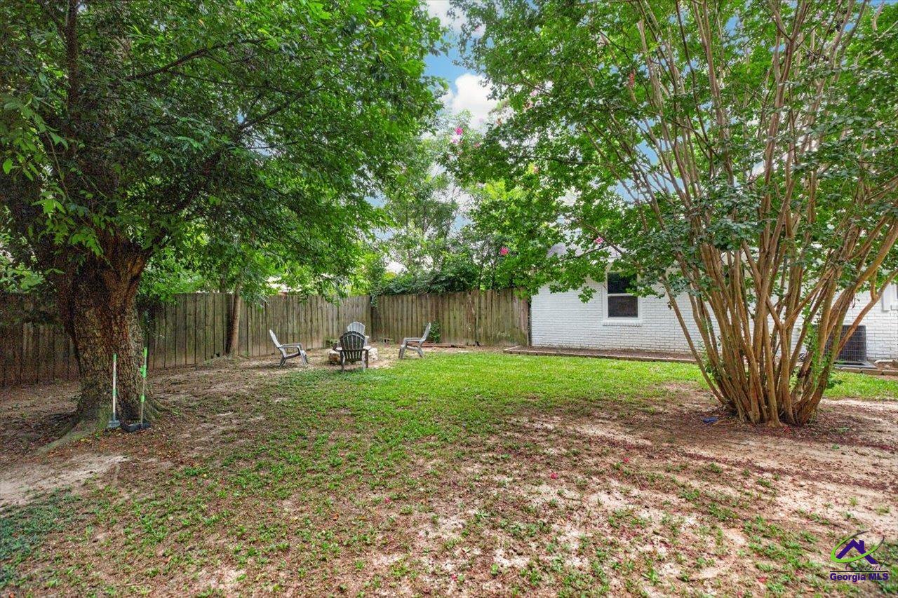 208 Mike Street