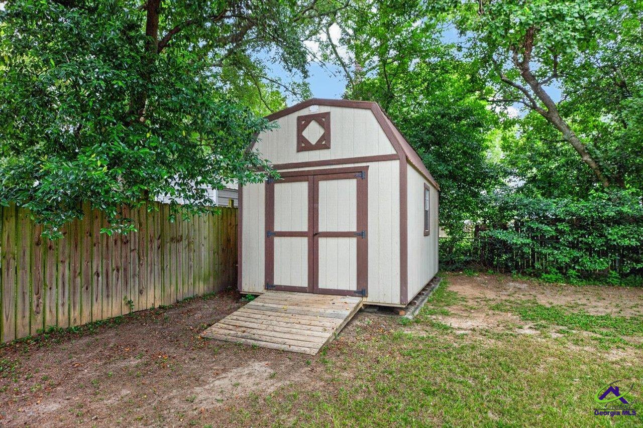 208 Mike Street