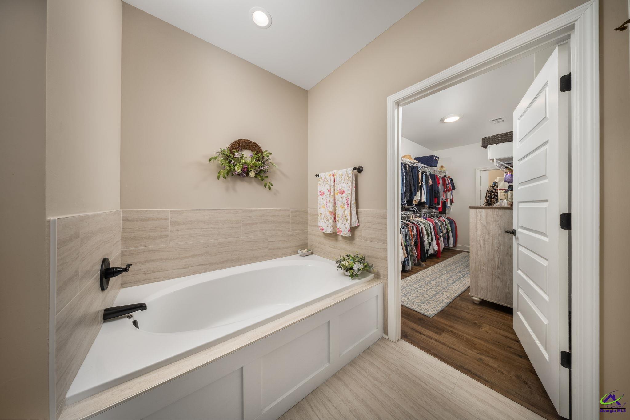 492 Nandina Court