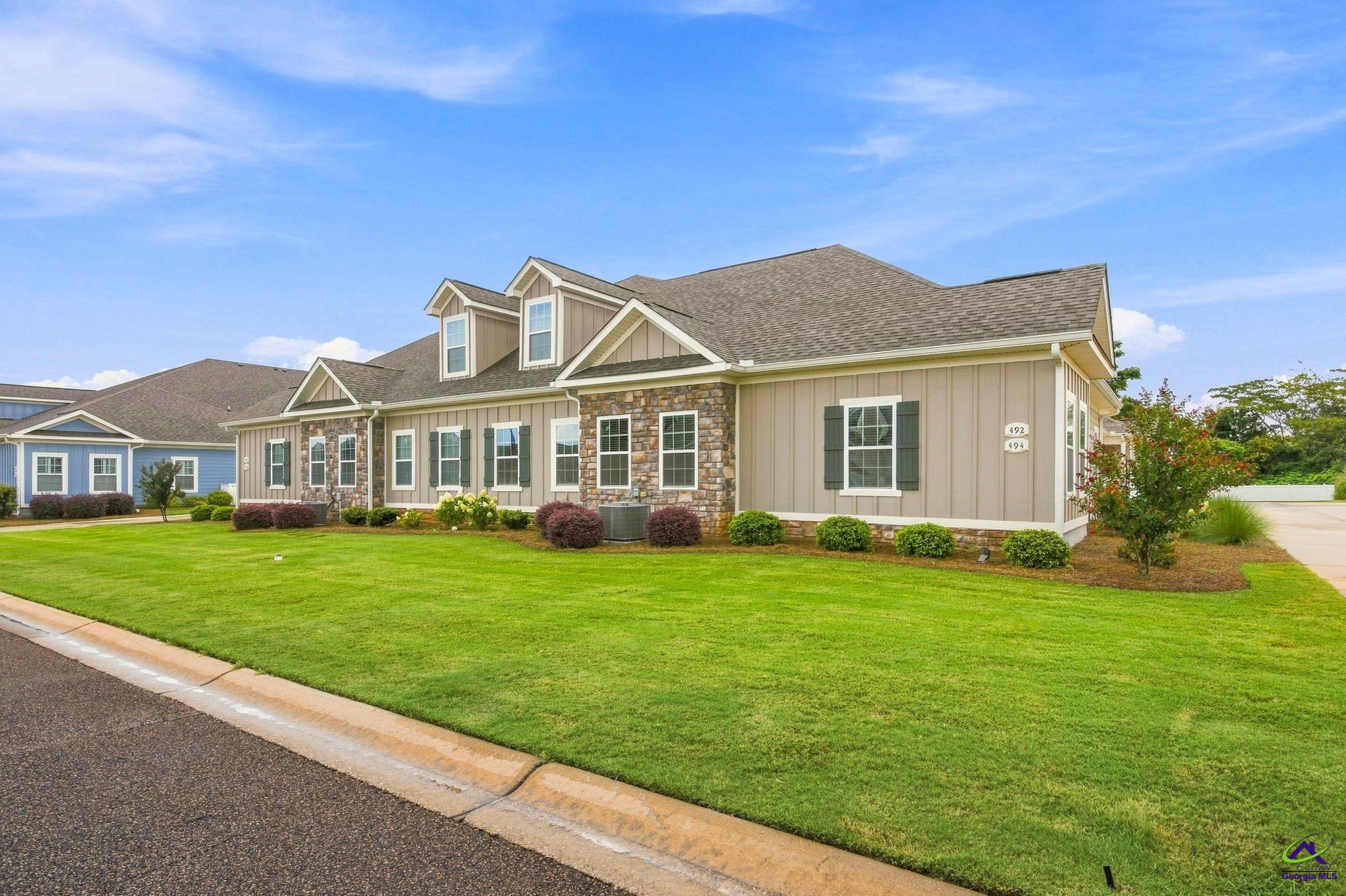 492 Nandina Court