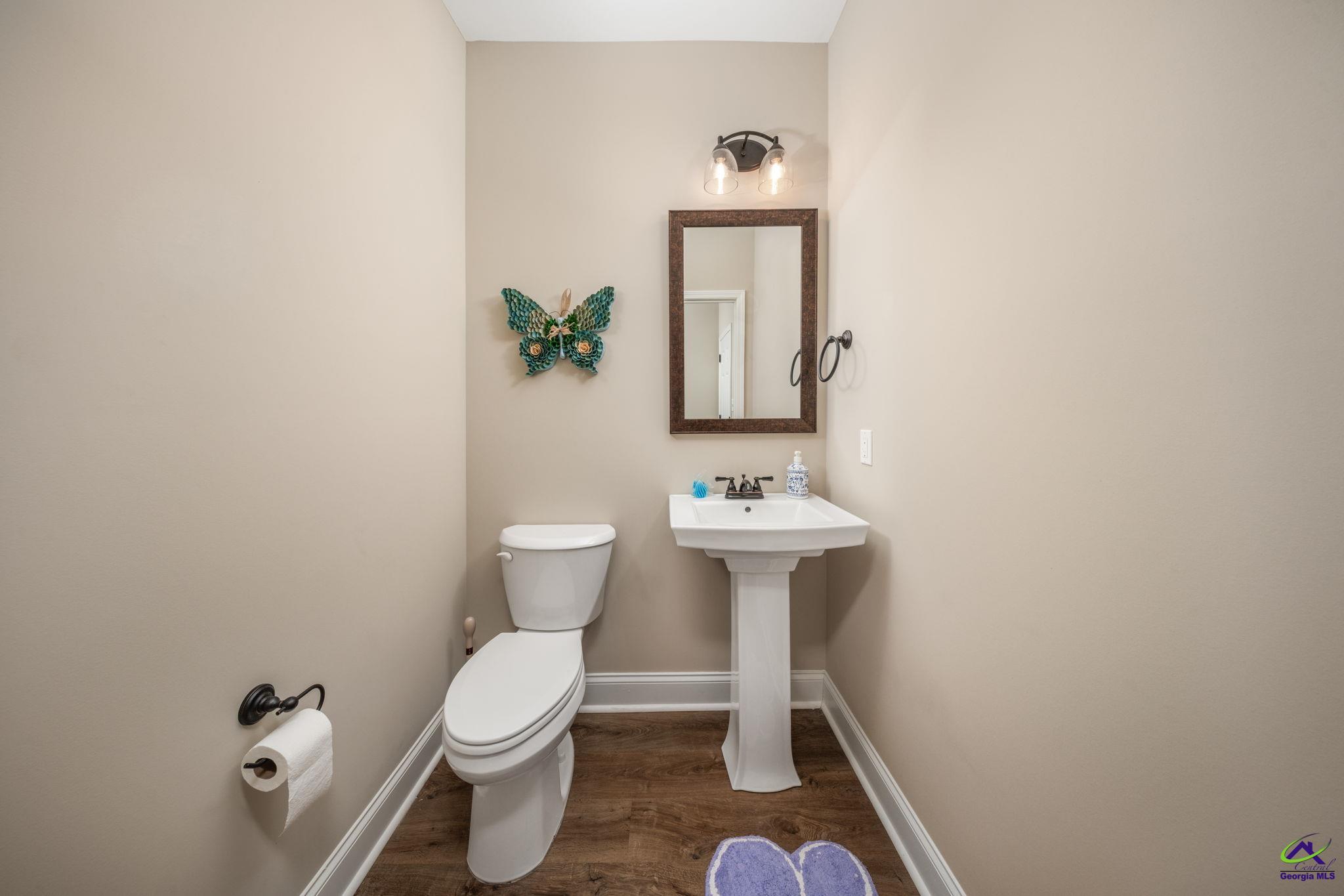 492 Nandina Court