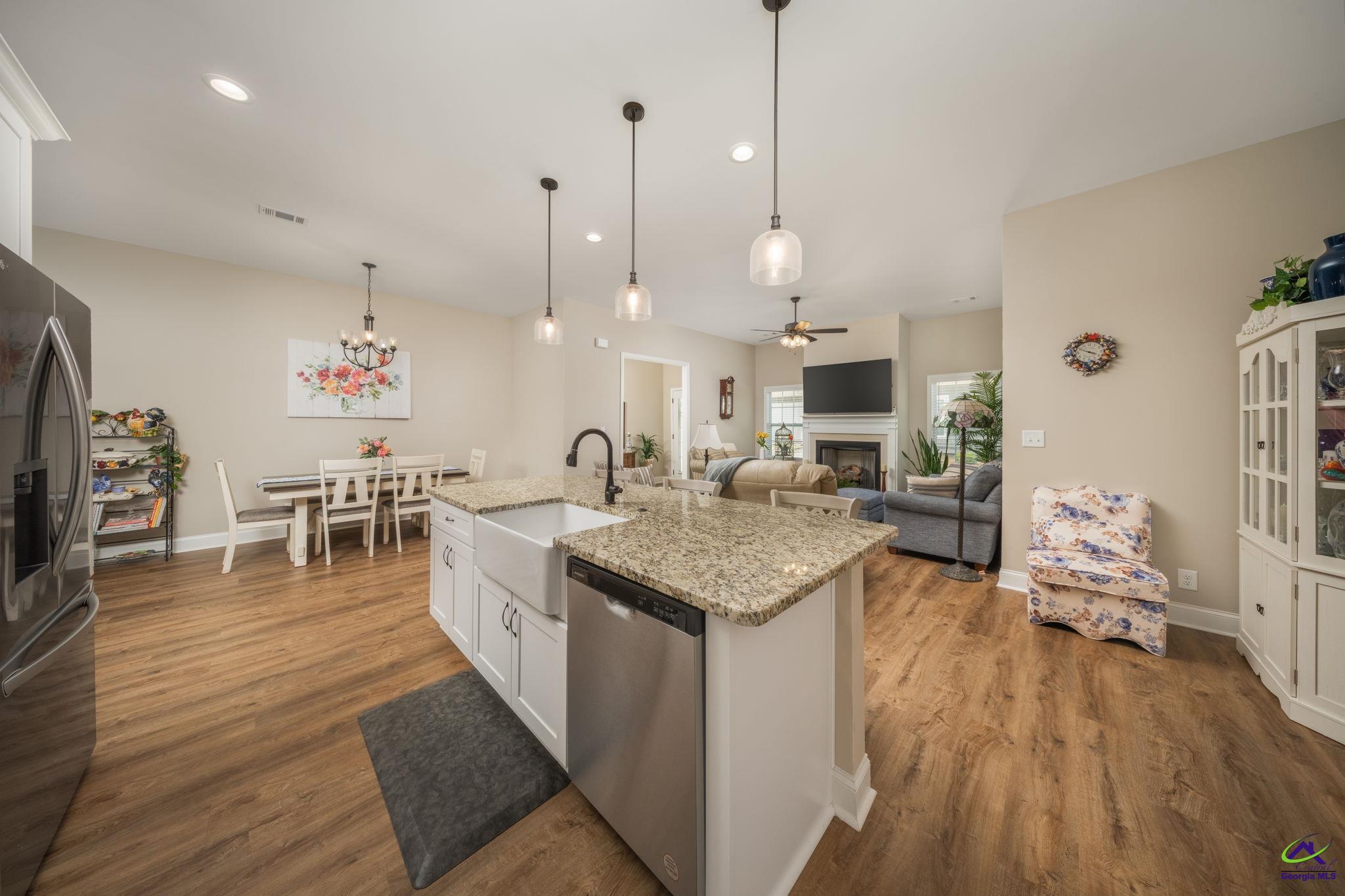 492 Nandina Court