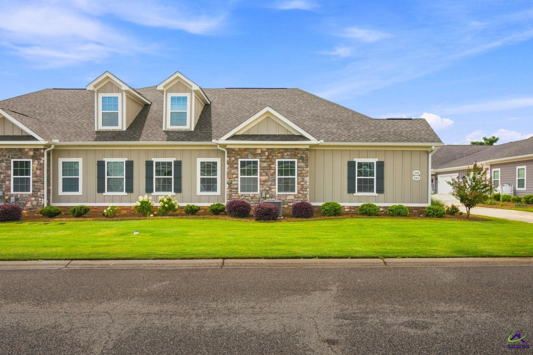 492 Nandina Court