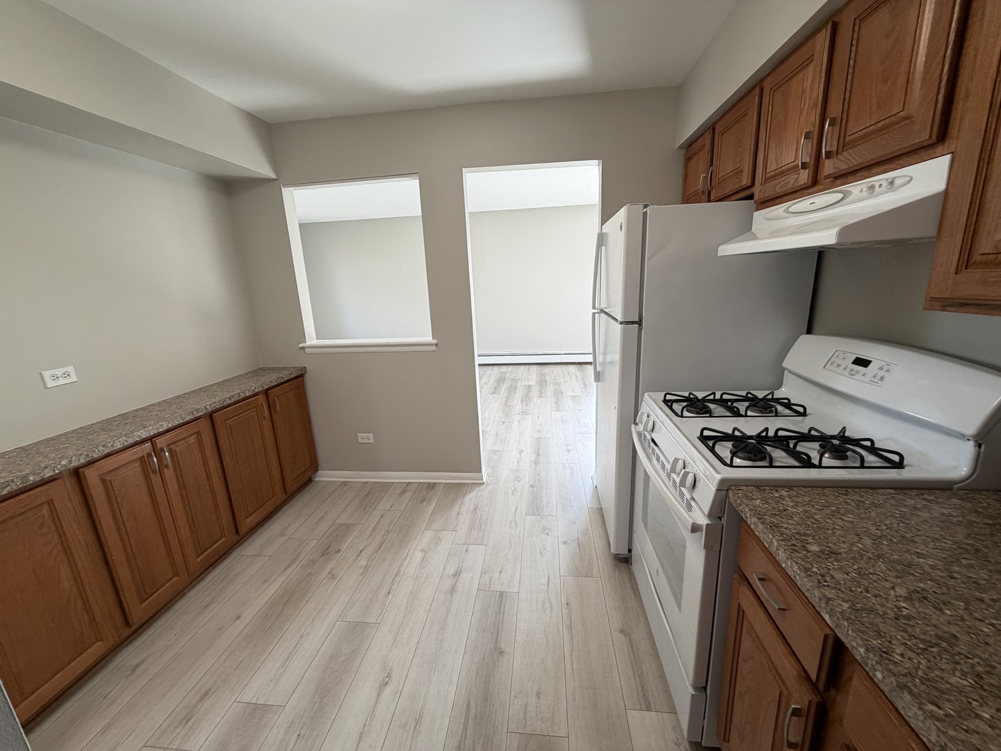 5 Parkside Court Unit: 13