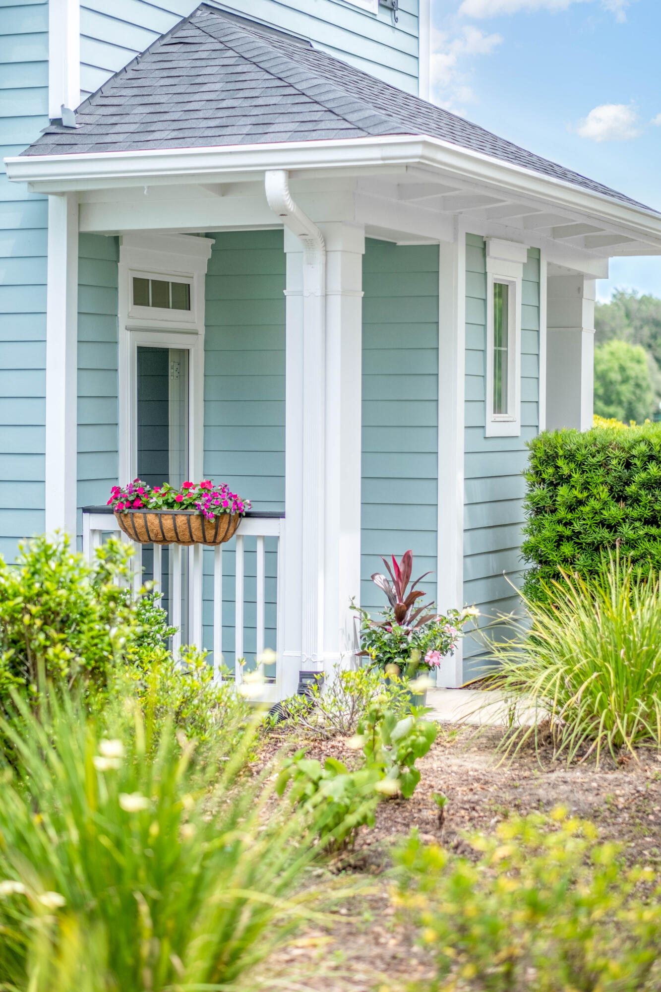 1225 Blakeway Street # 303