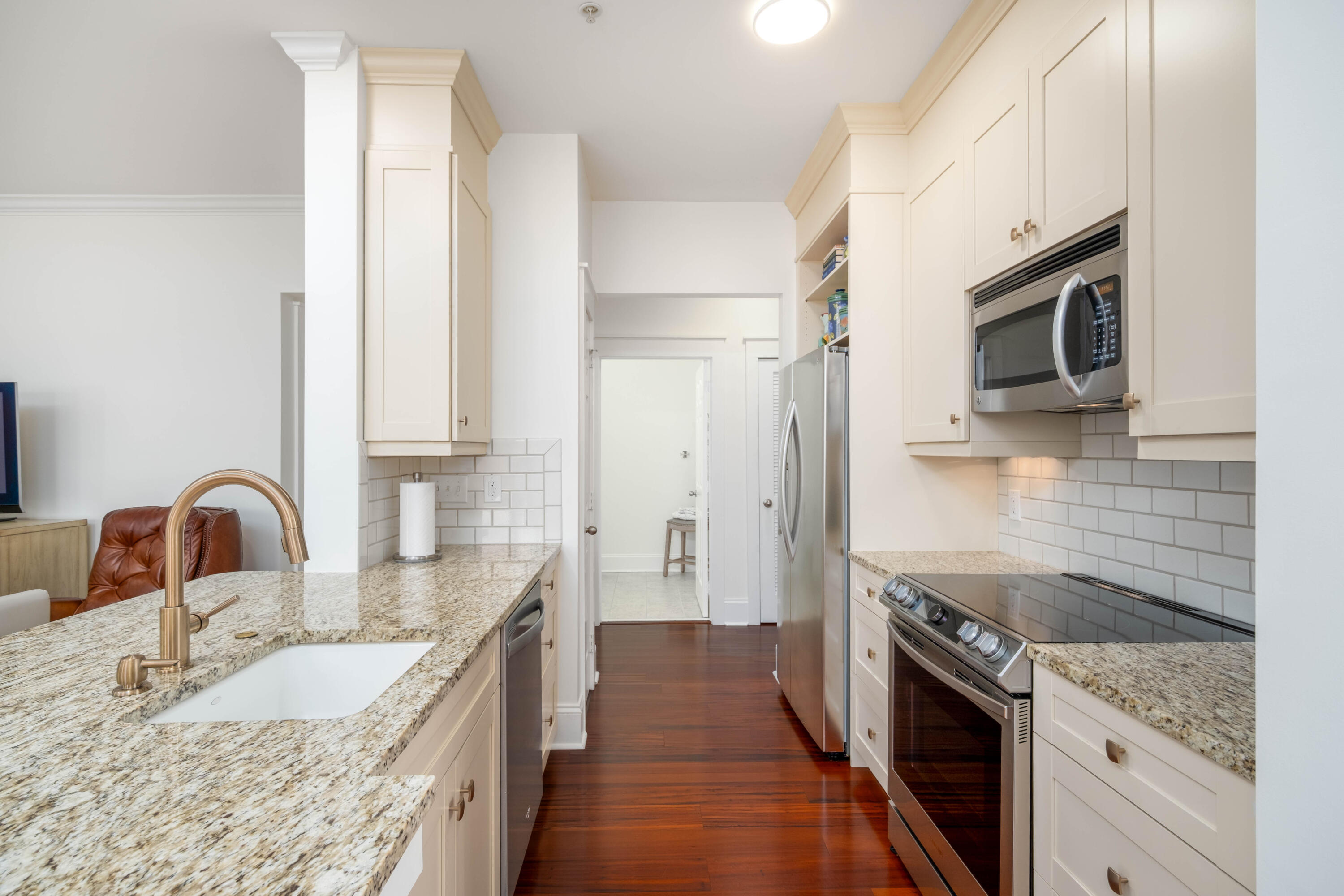1225 Blakeway Street # 303