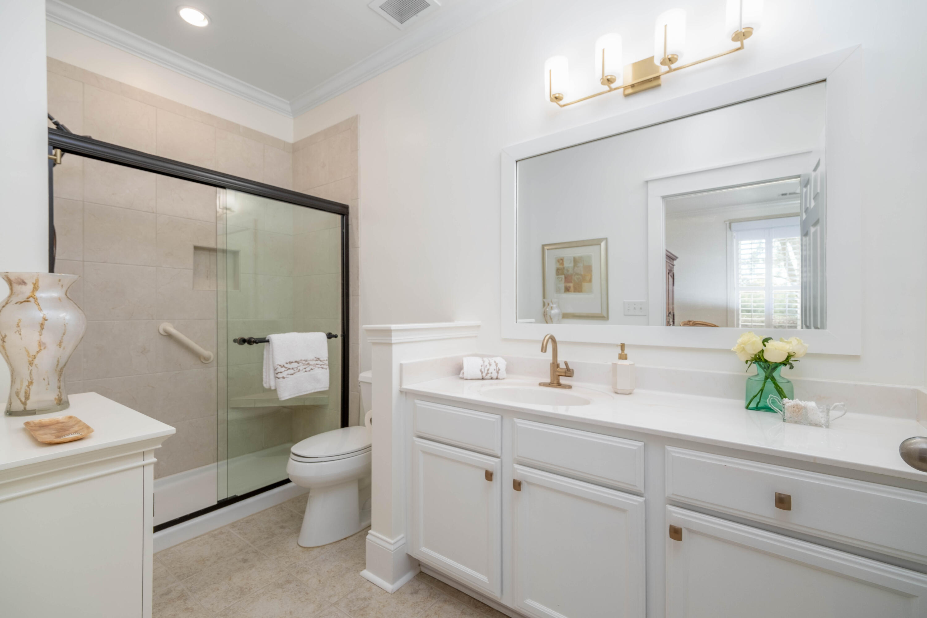 1225 Blakeway Street # 303