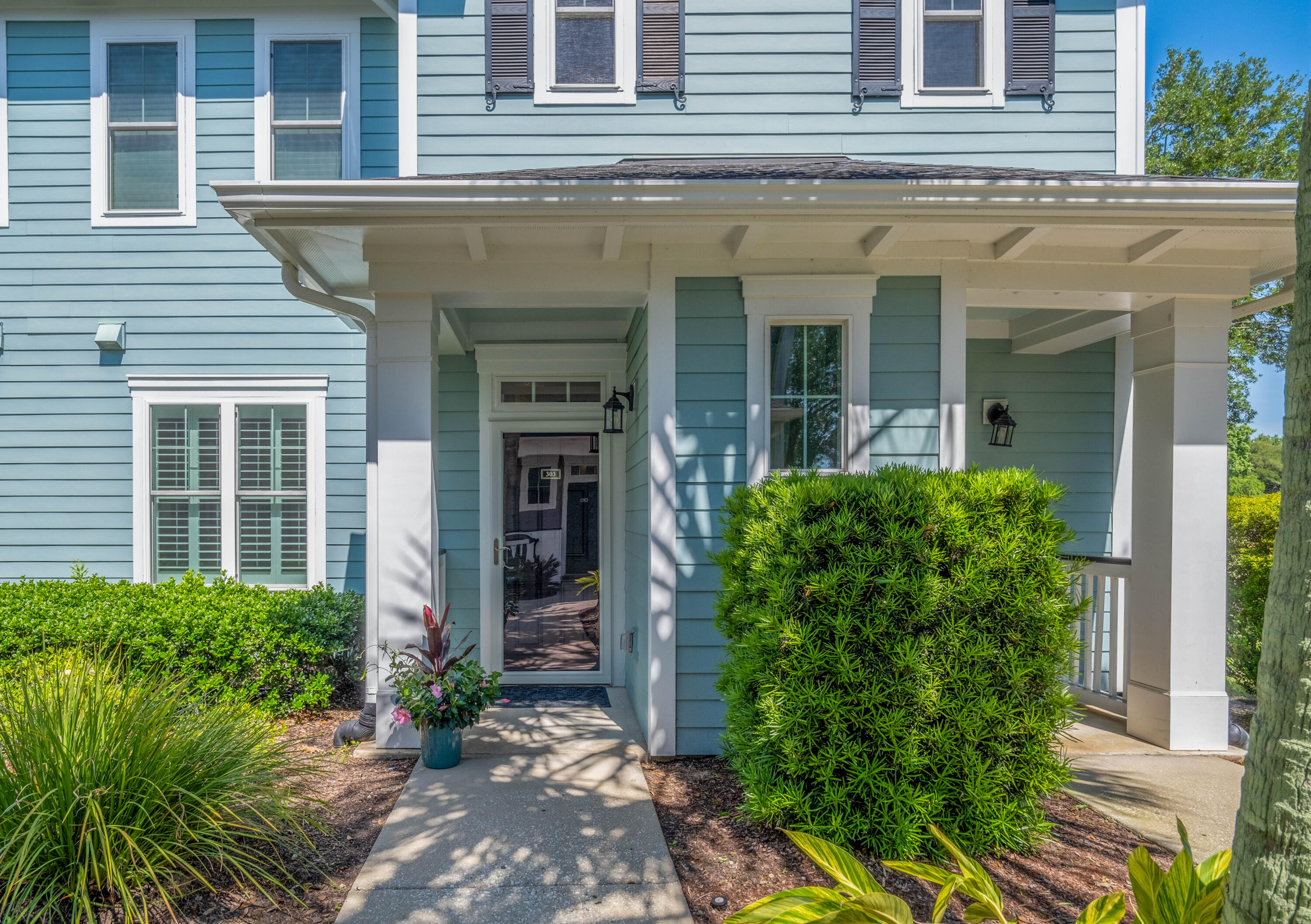 1225 Blakeway Street # 303