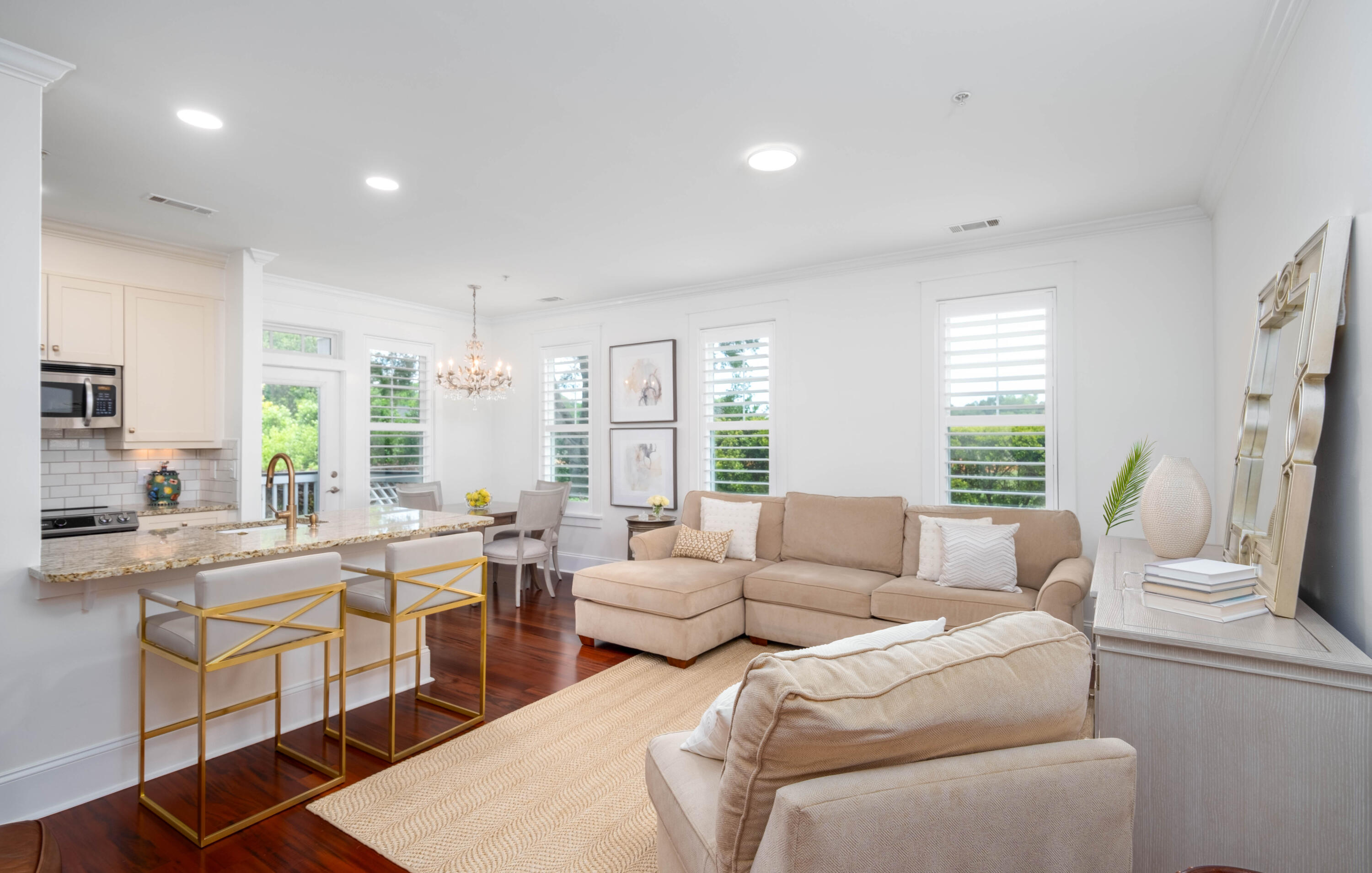 1225 Blakeway Street # 303