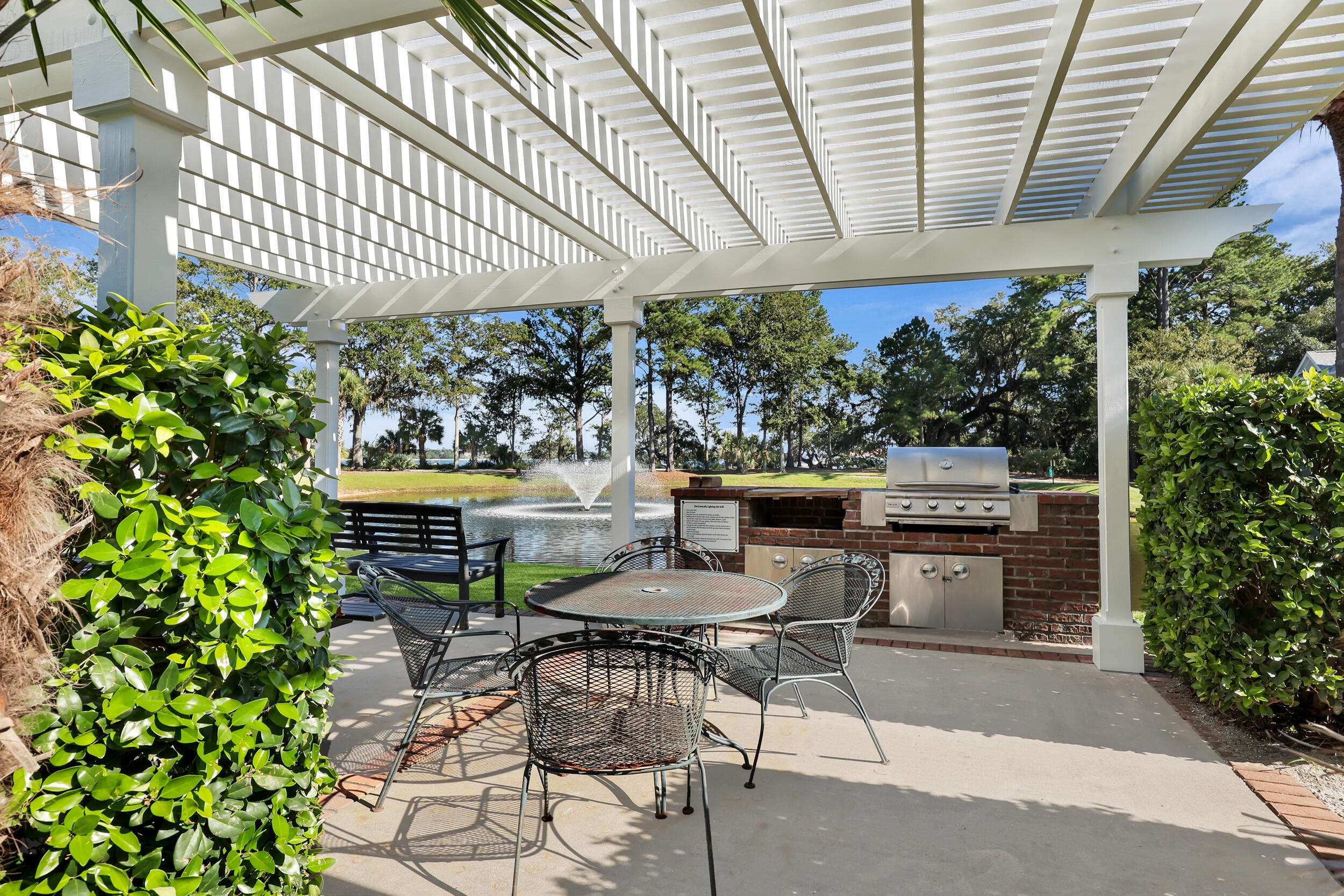 130 River Landing Drive # 7200