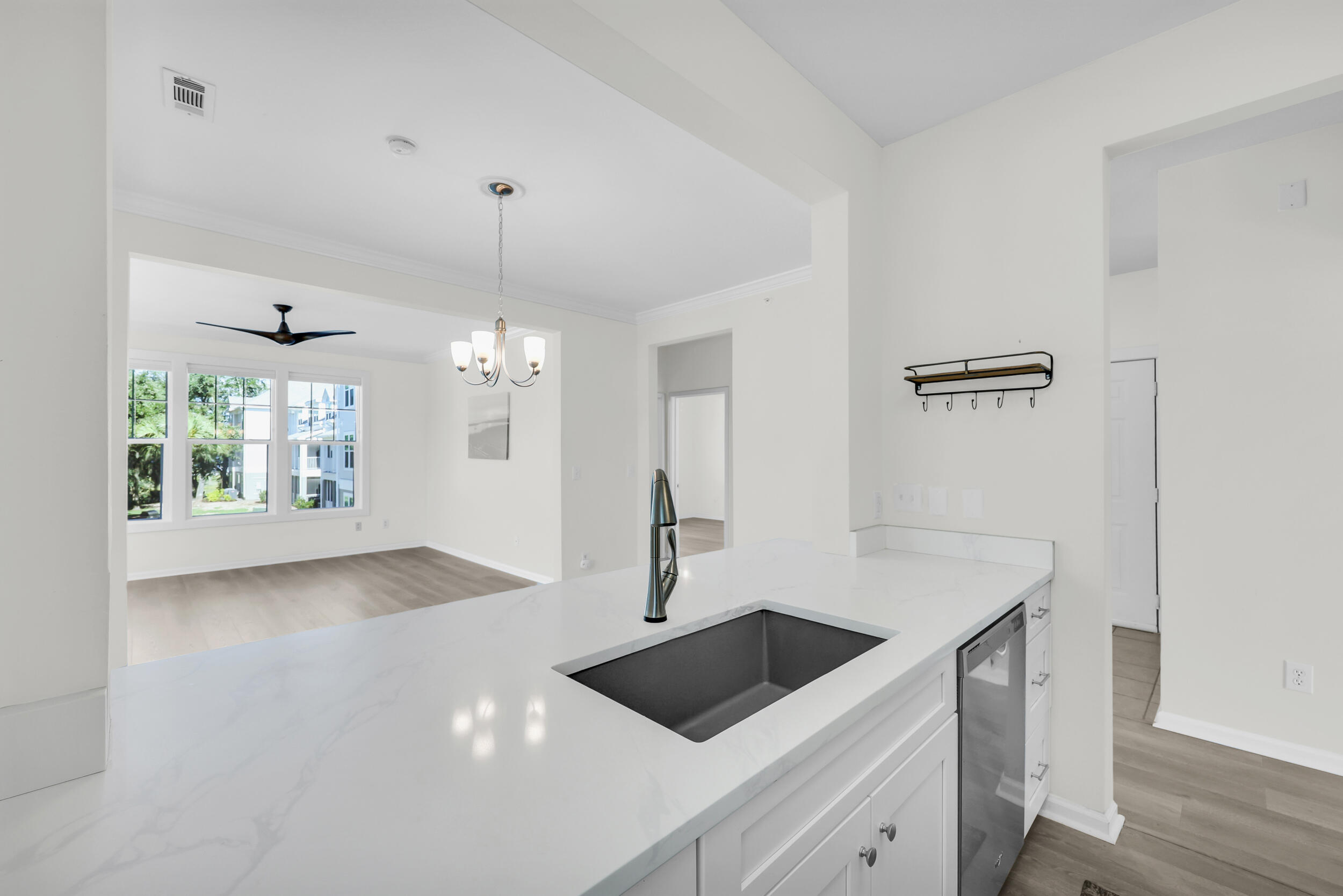130 River Landing Drive # 7200