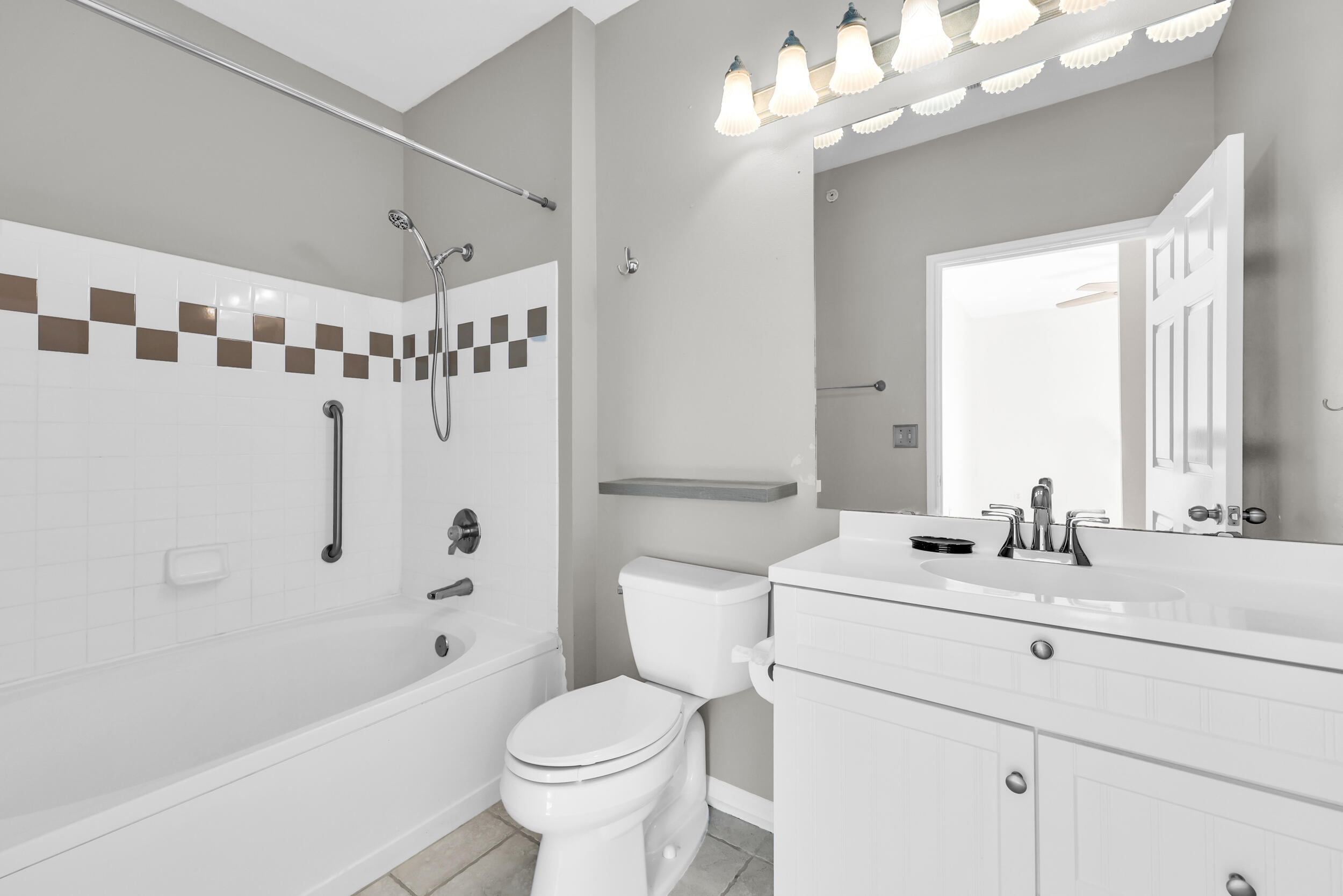 130 River Landing Drive # 7200
