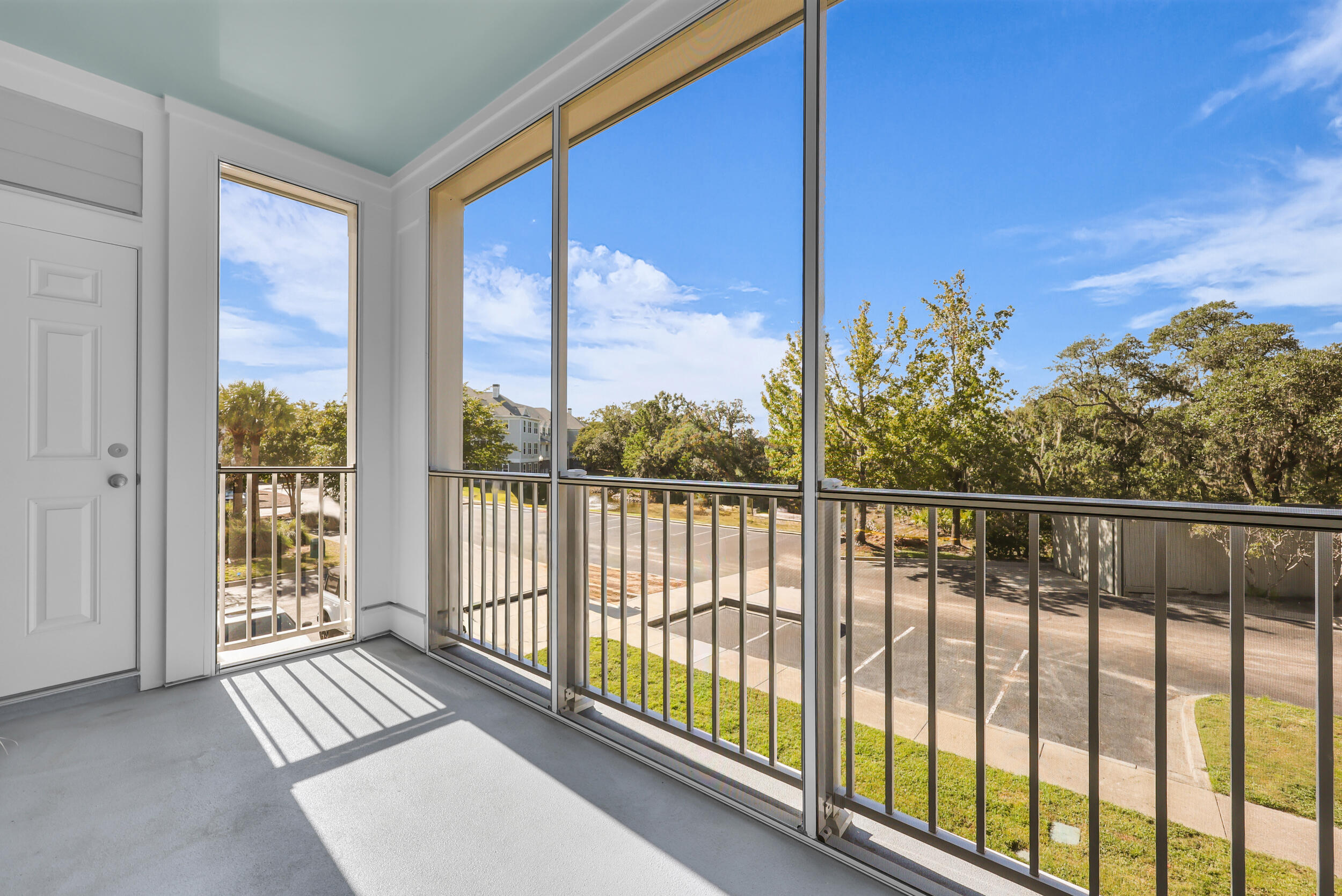 130 River Landing Drive # 7200