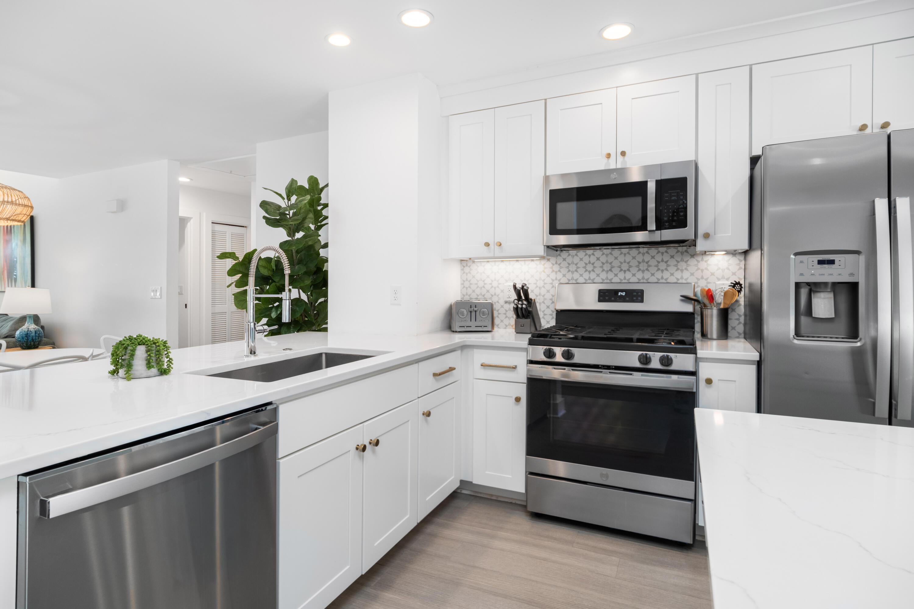 6 Ocean Park Court