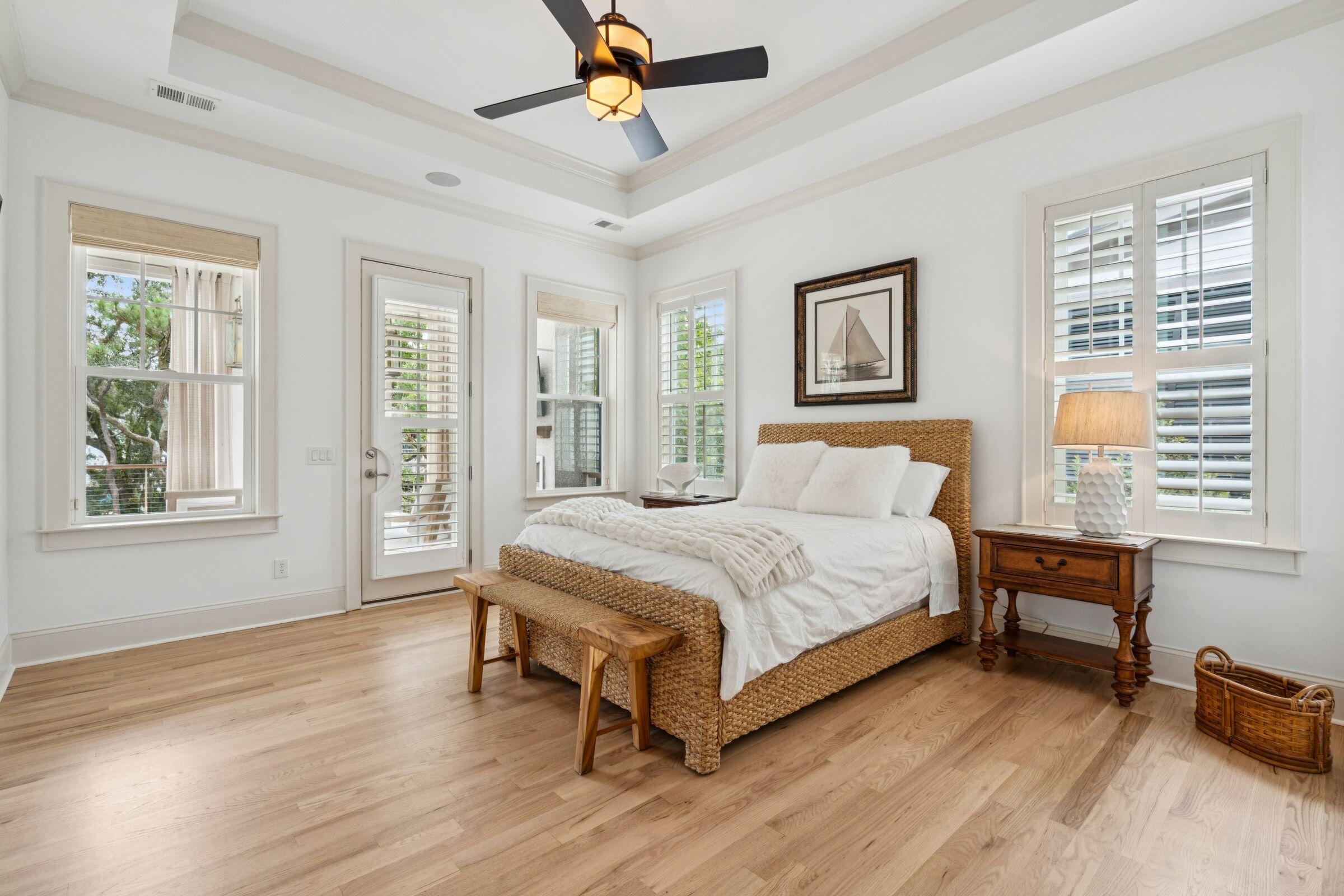 1119 Oak Overhang Street