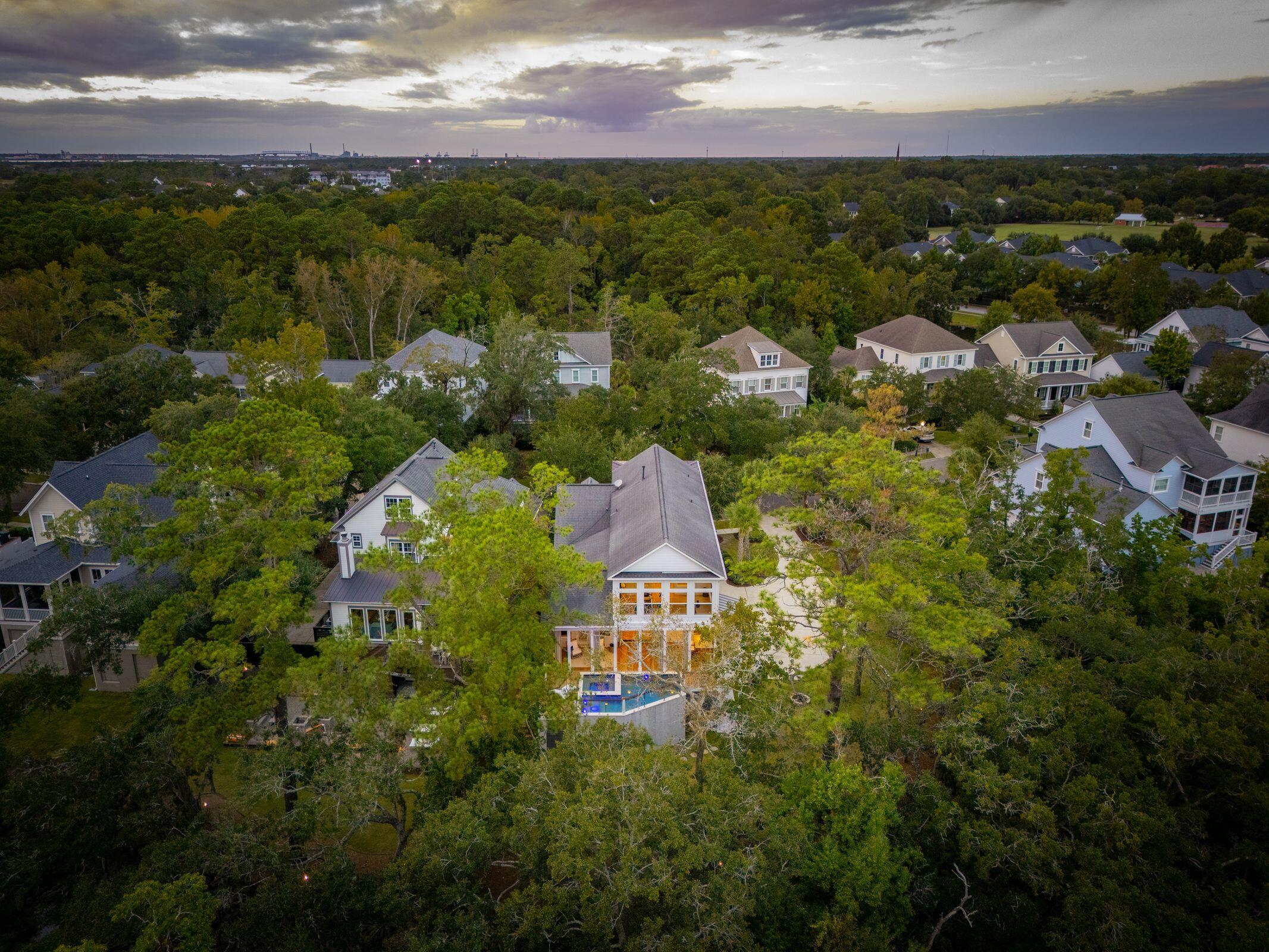 1119 Oak Overhang Street