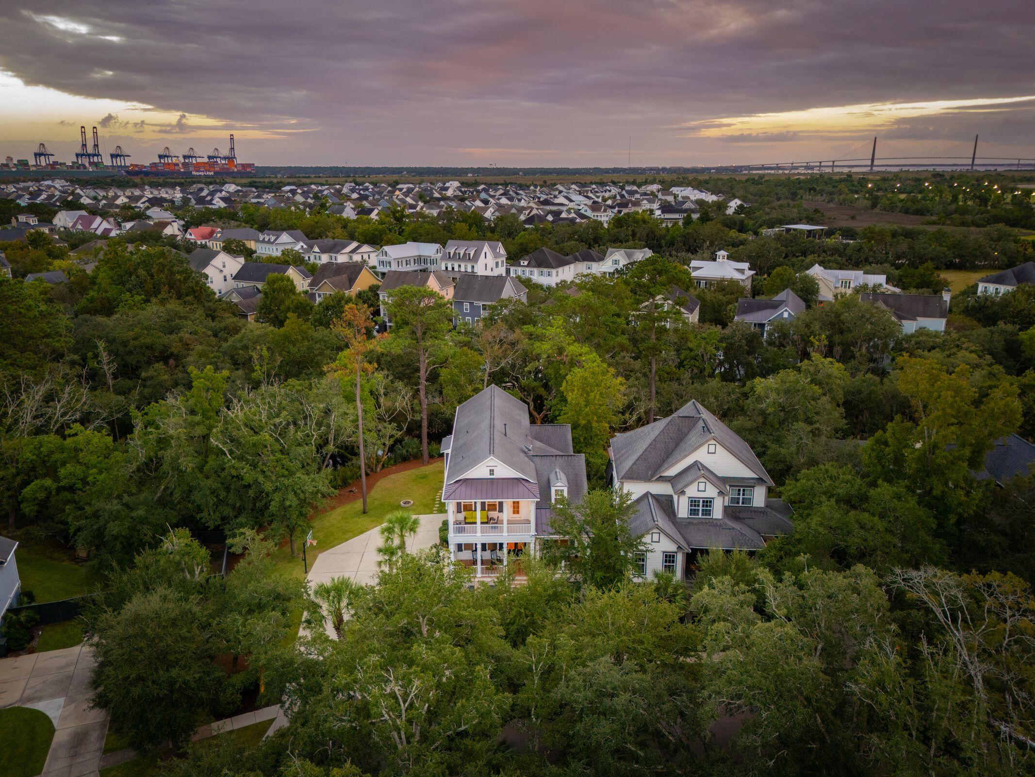 1119 Oak Overhang Street