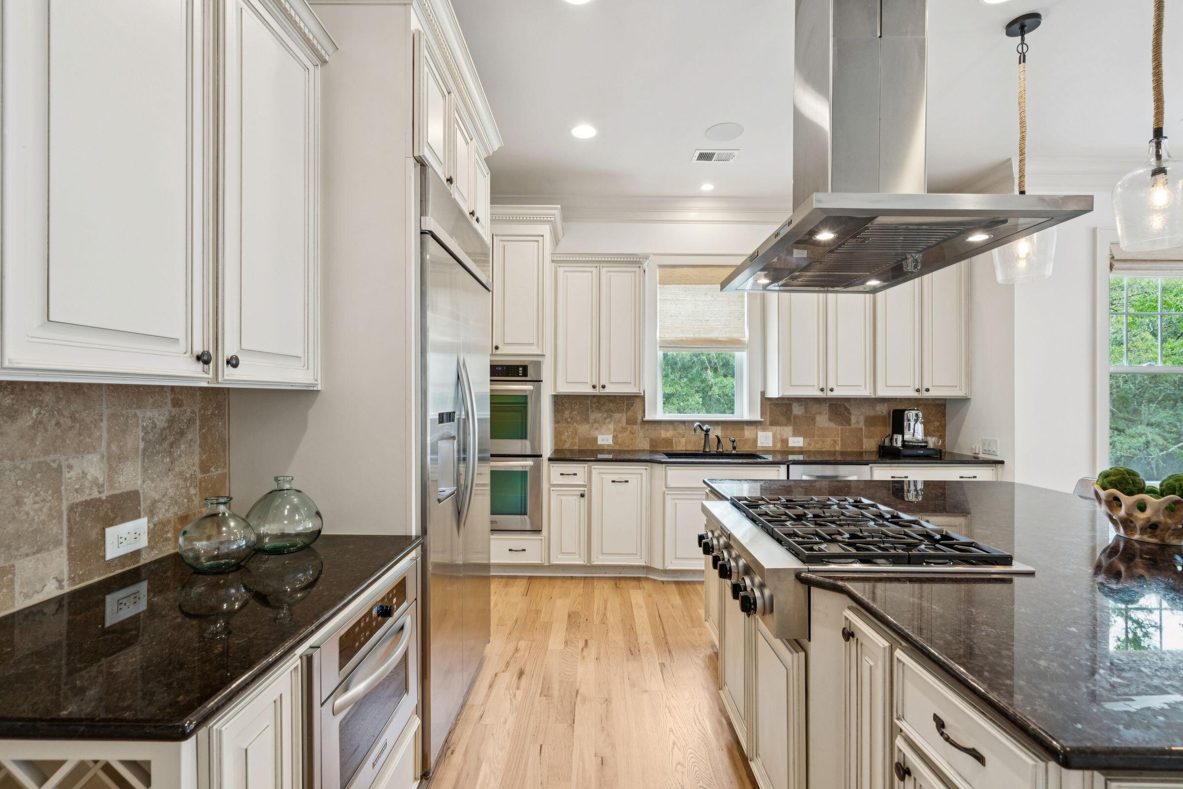 1119 Oak Overhang Street