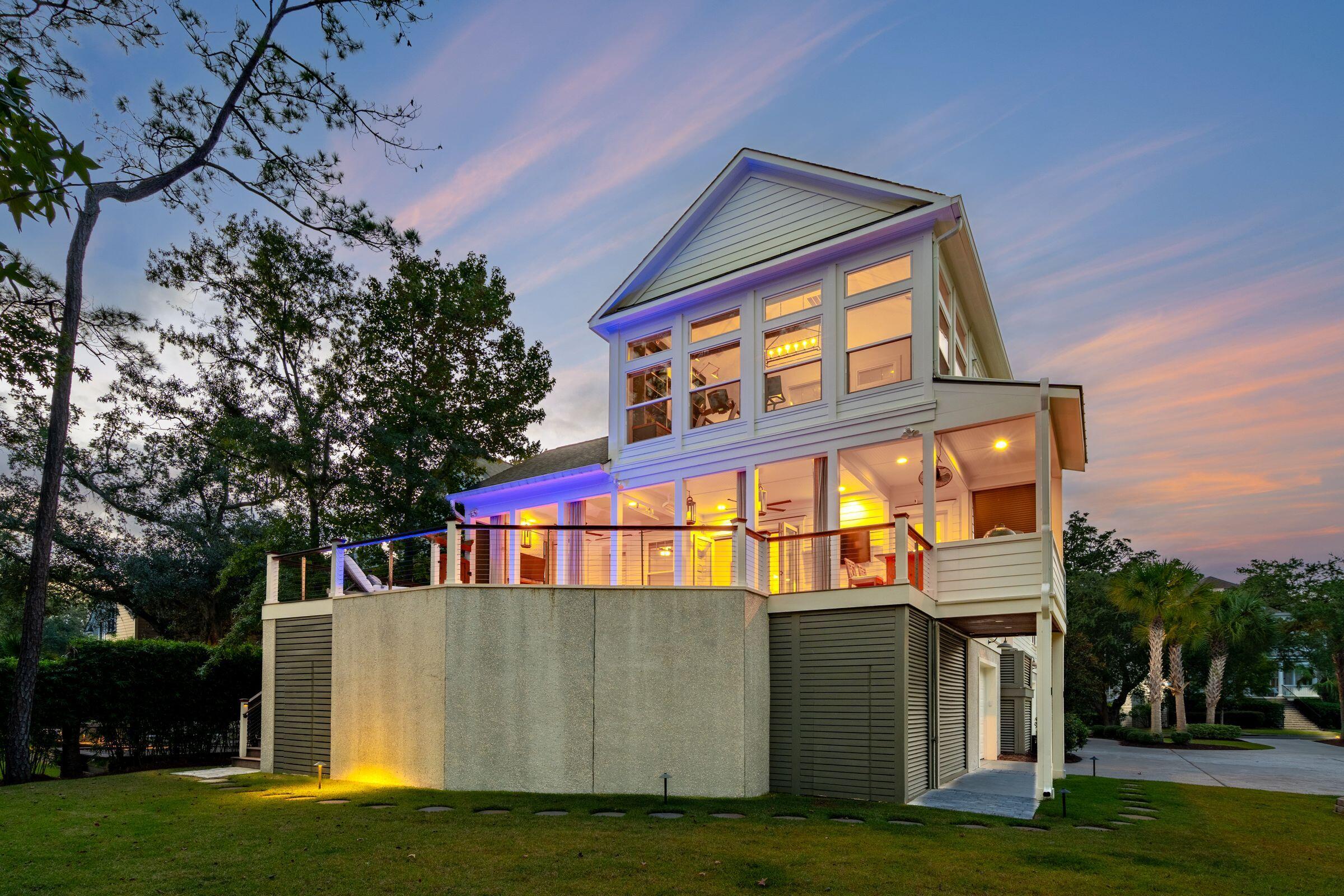 1119 Oak Overhang Street