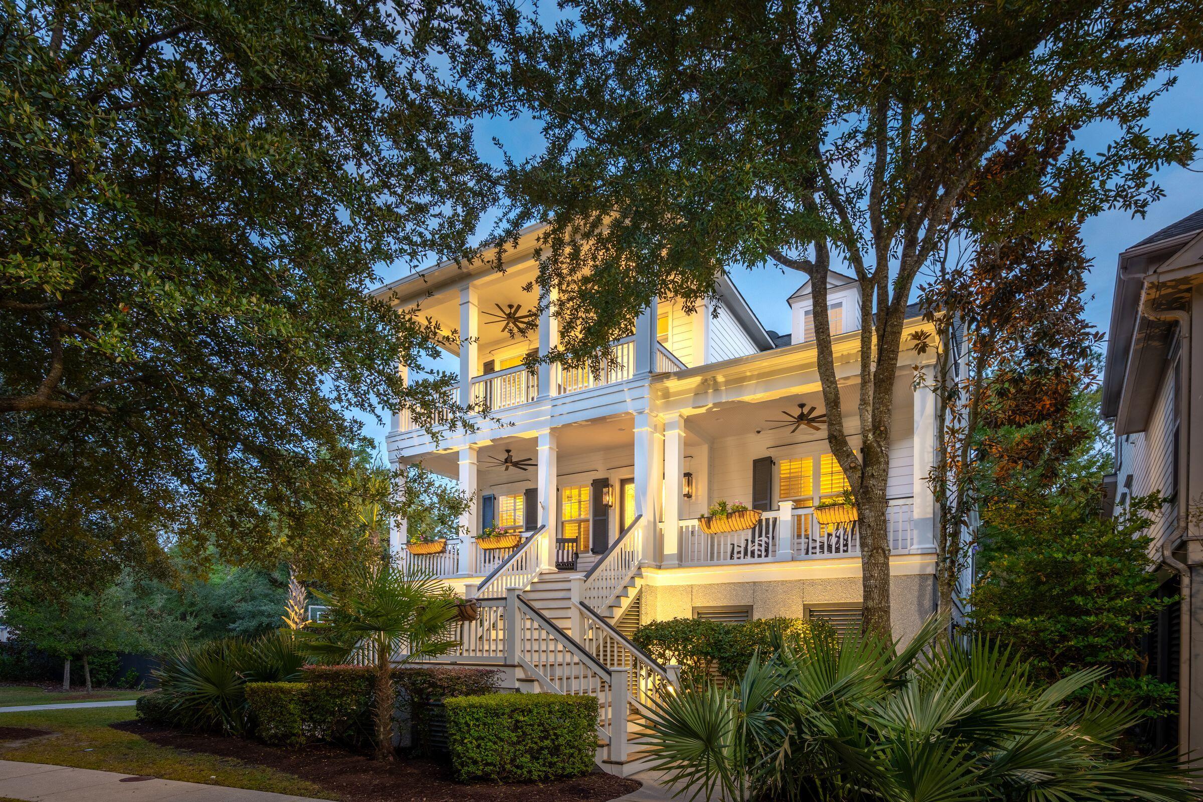 1119 Oak Overhang Street