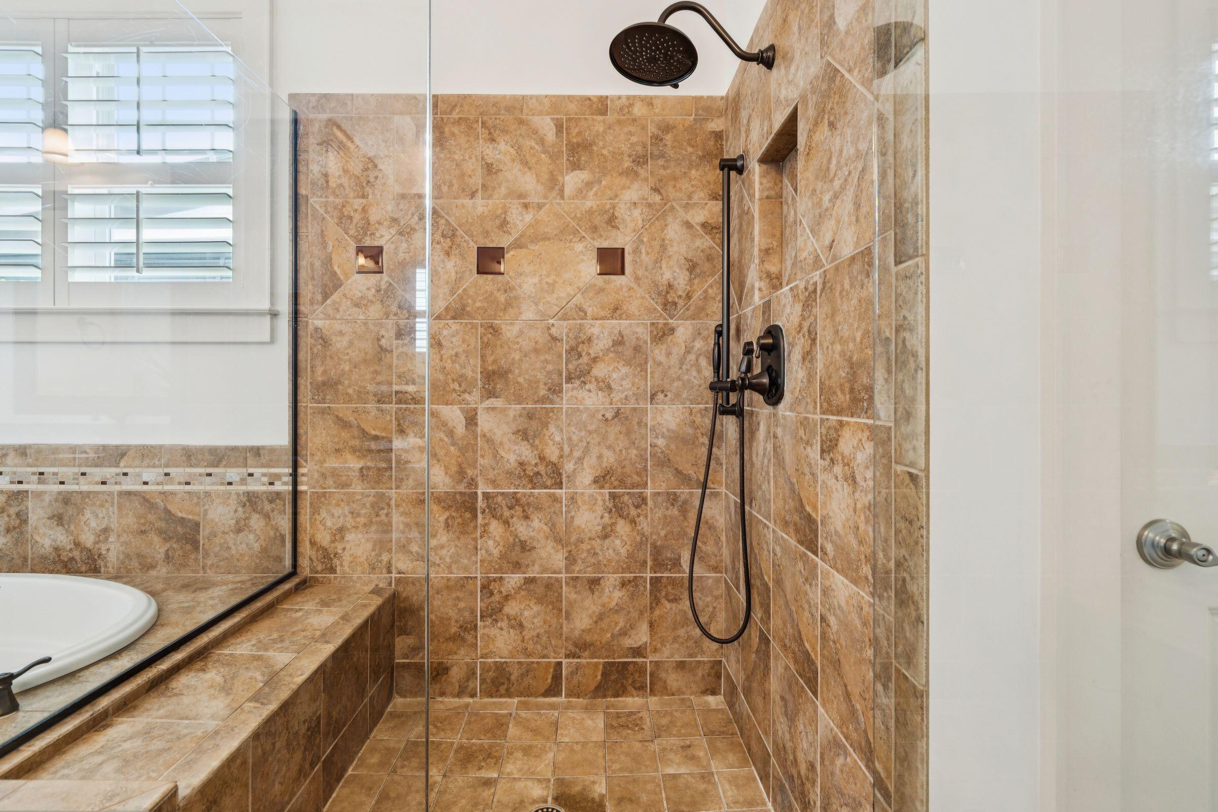 1119 Oak Overhang Street