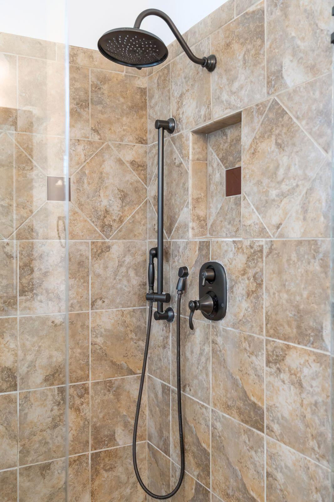 1119 Oak Overhang Street