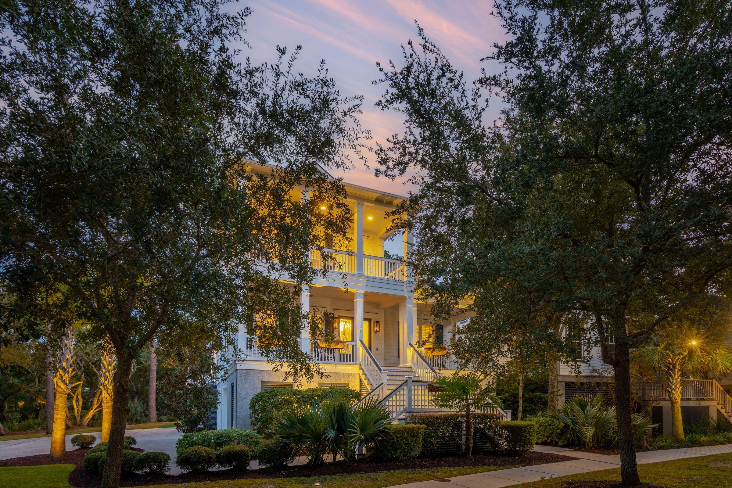 1119 Oak Overhang Street