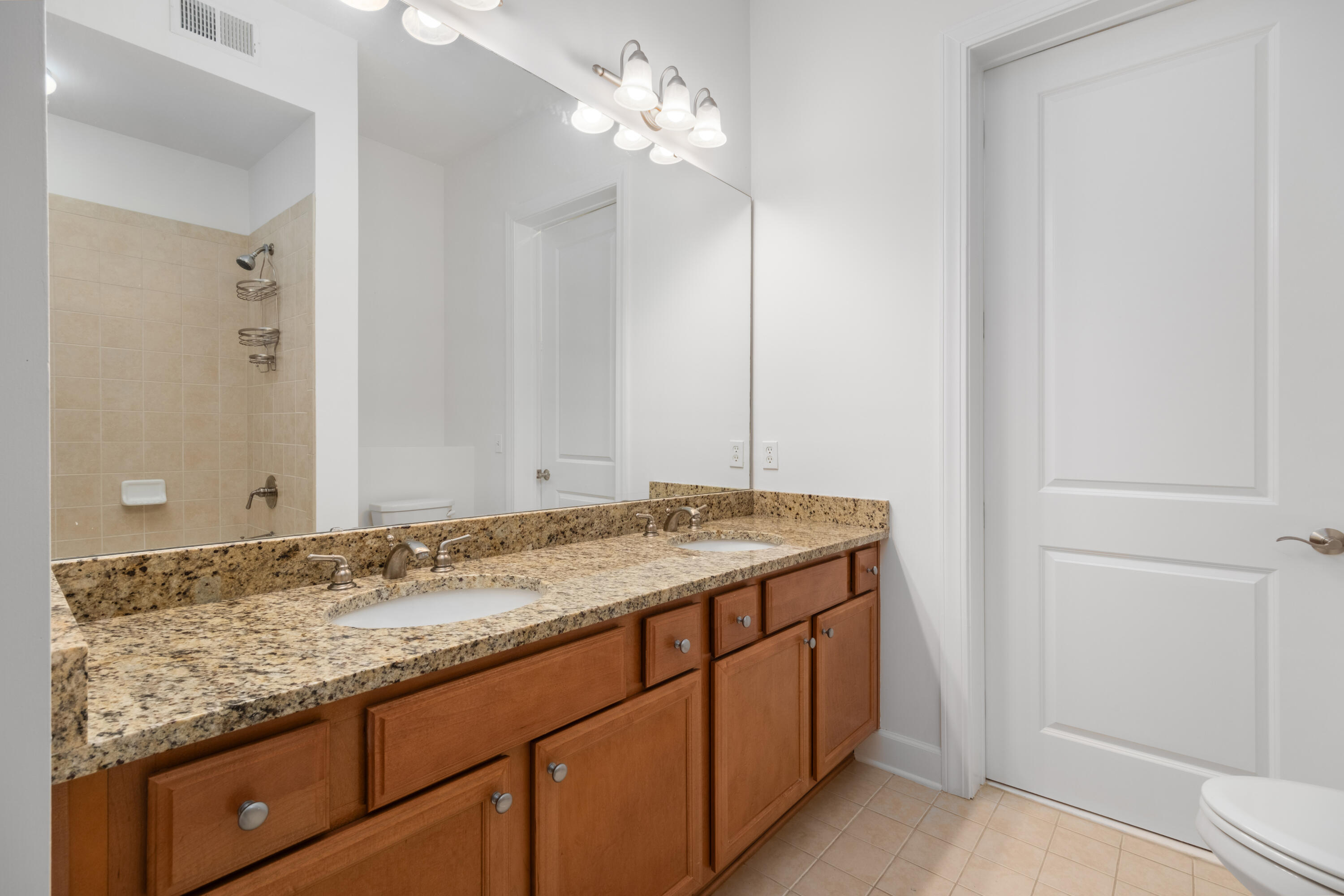 135 Pier View Street # 106