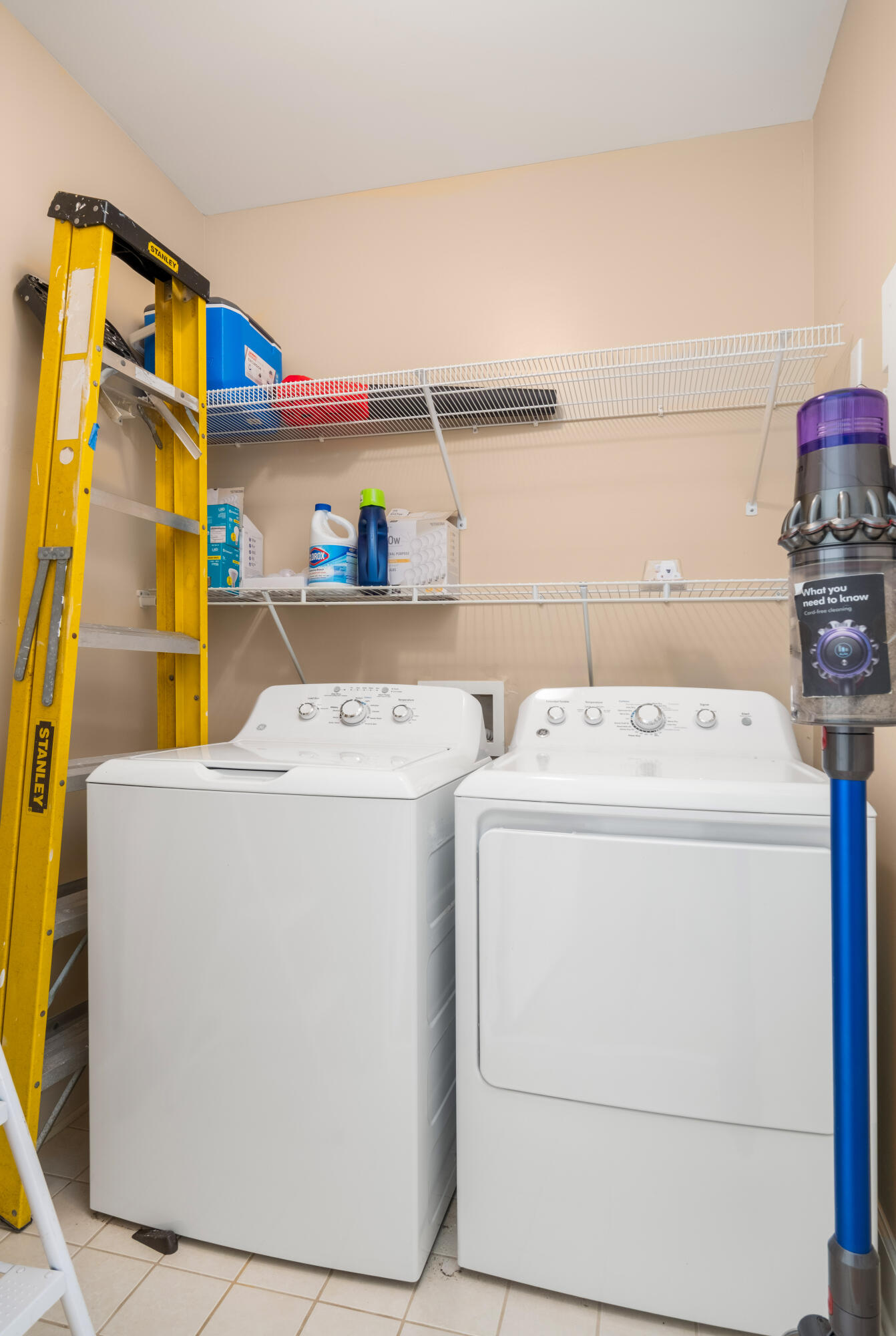 135 Pier View Street # 106