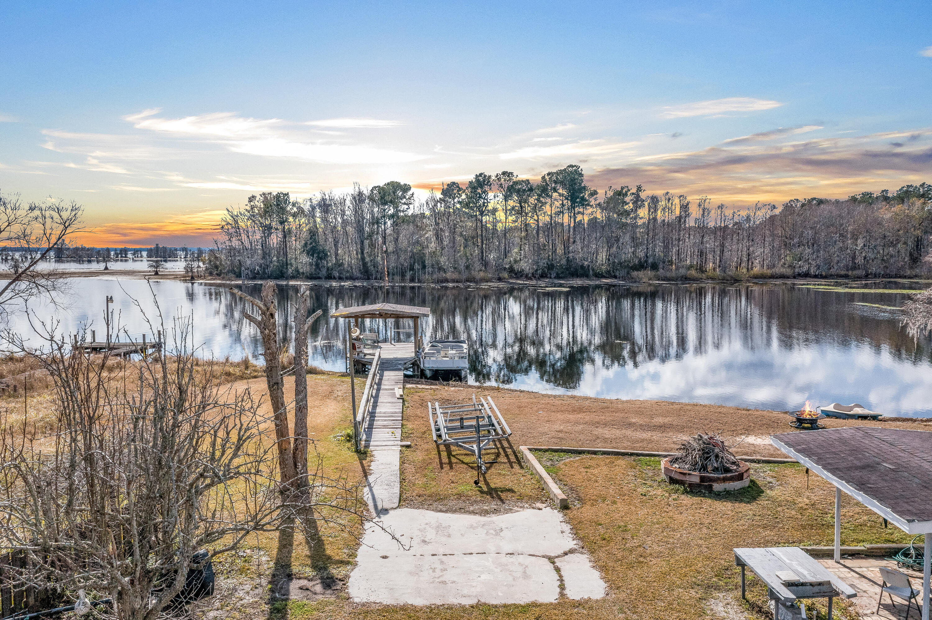 1211 Longpoint Road