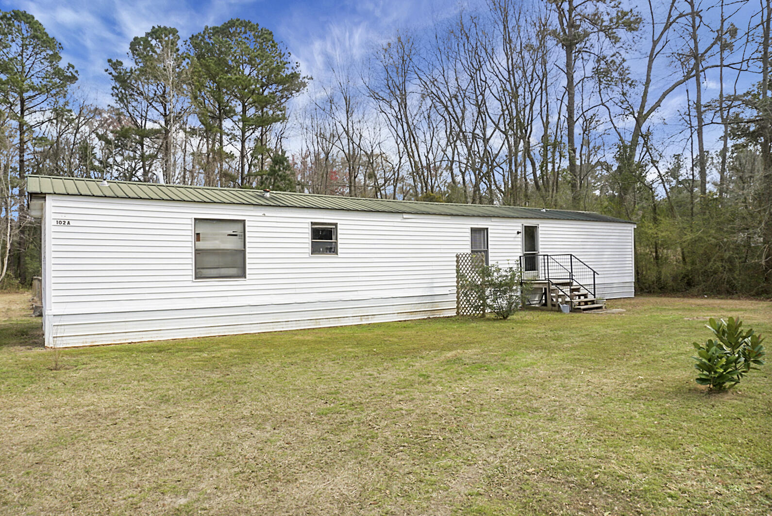 102 Argosy Drive