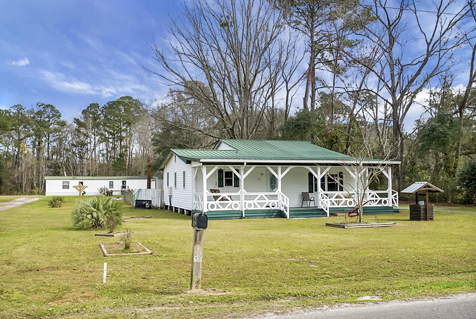 102 Argosy Drive