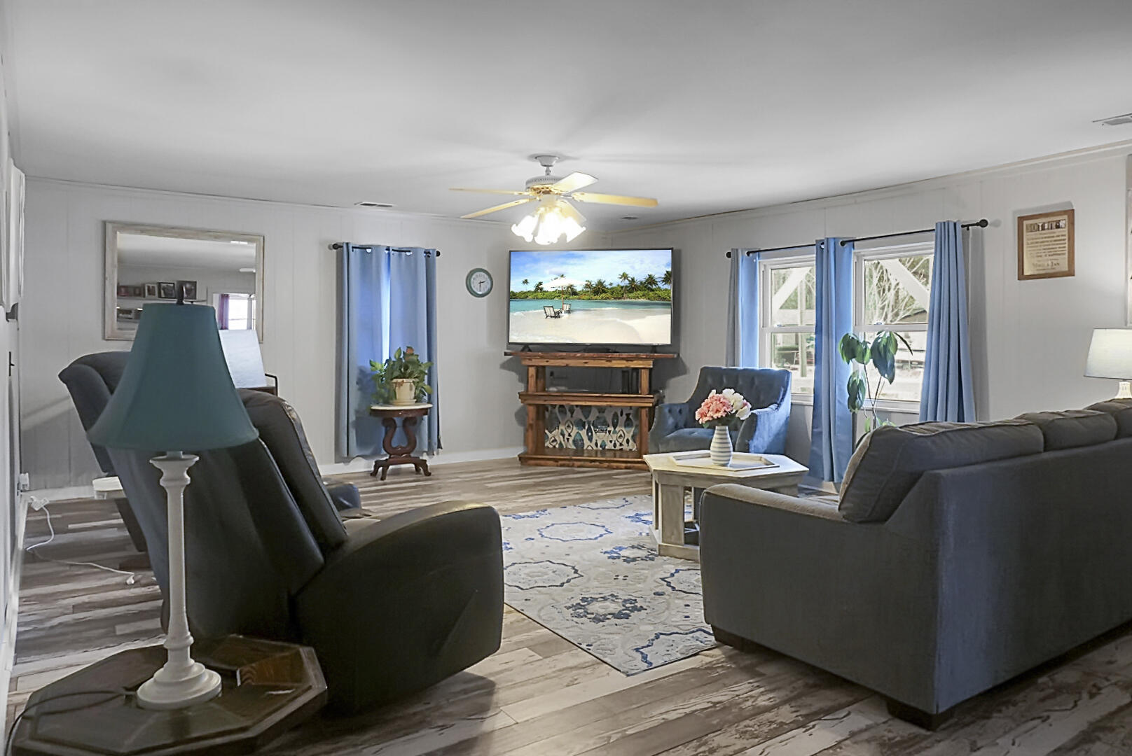102 Argosy Drive