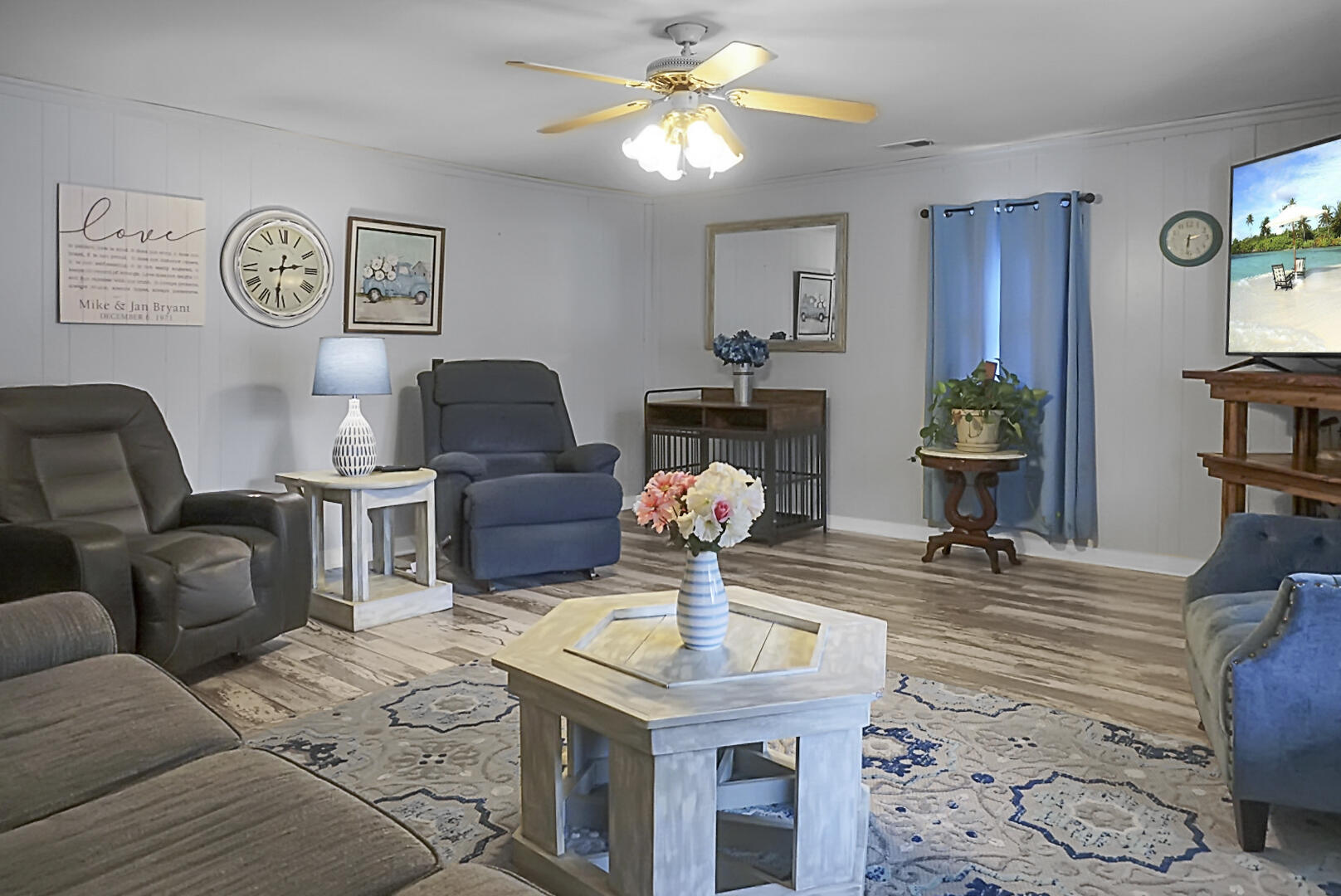 102 Argosy Drive