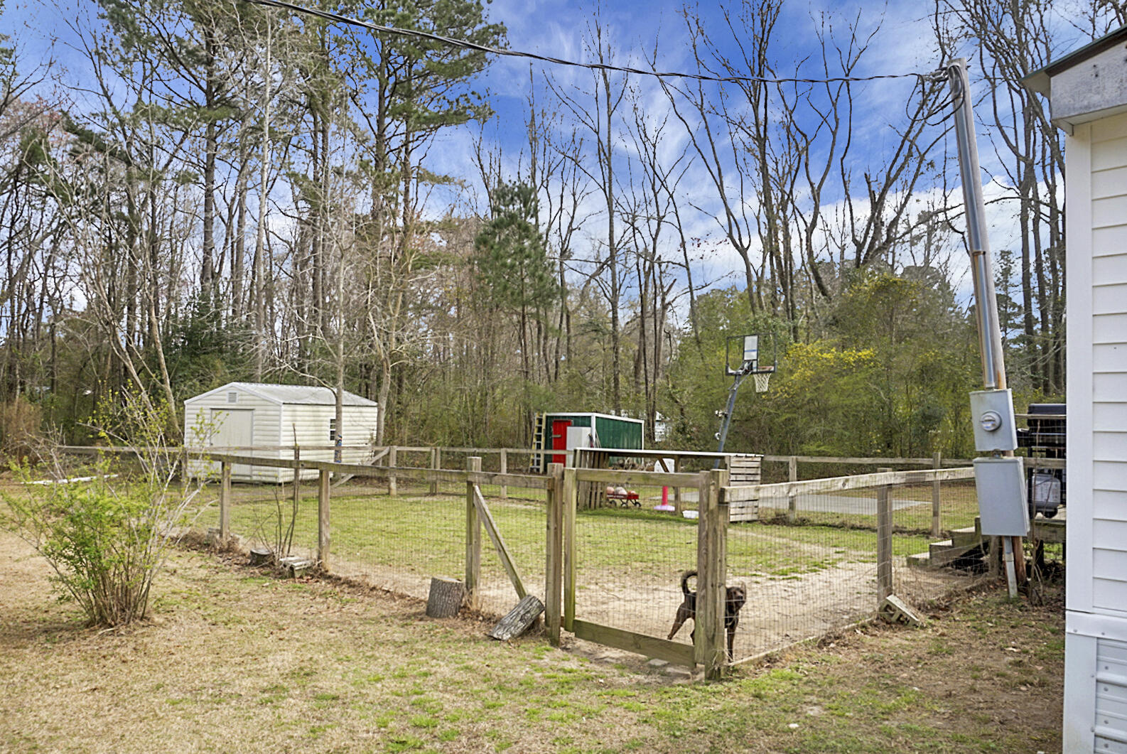 102 Argosy Drive