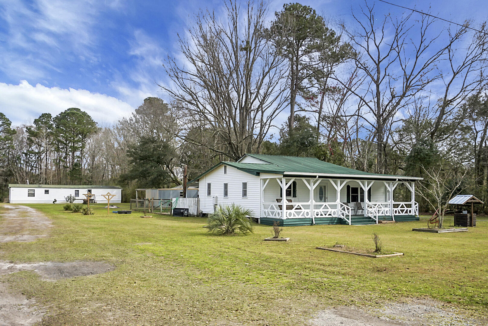 102 Argosy Drive