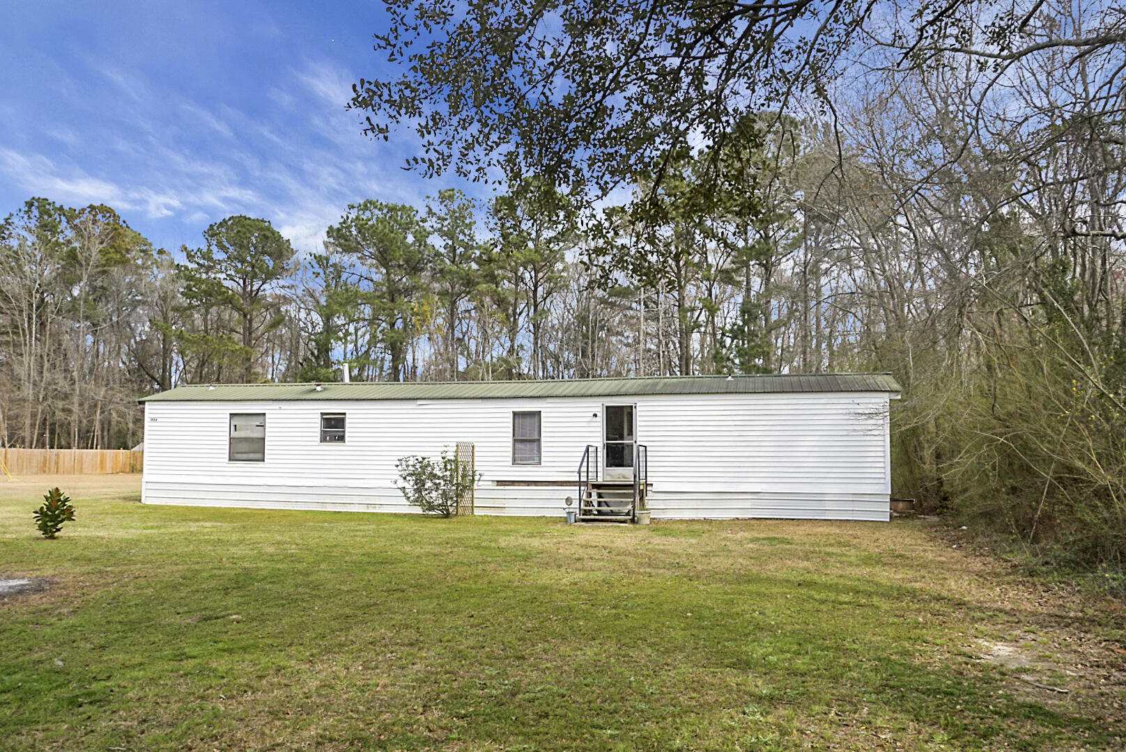 102 Argosy Drive