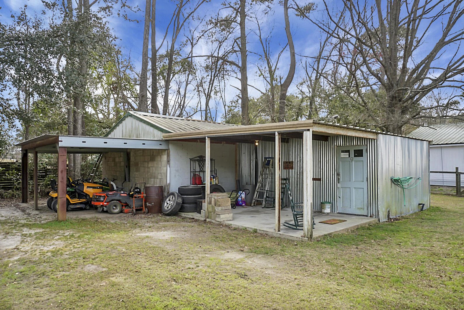 102 Argosy Drive