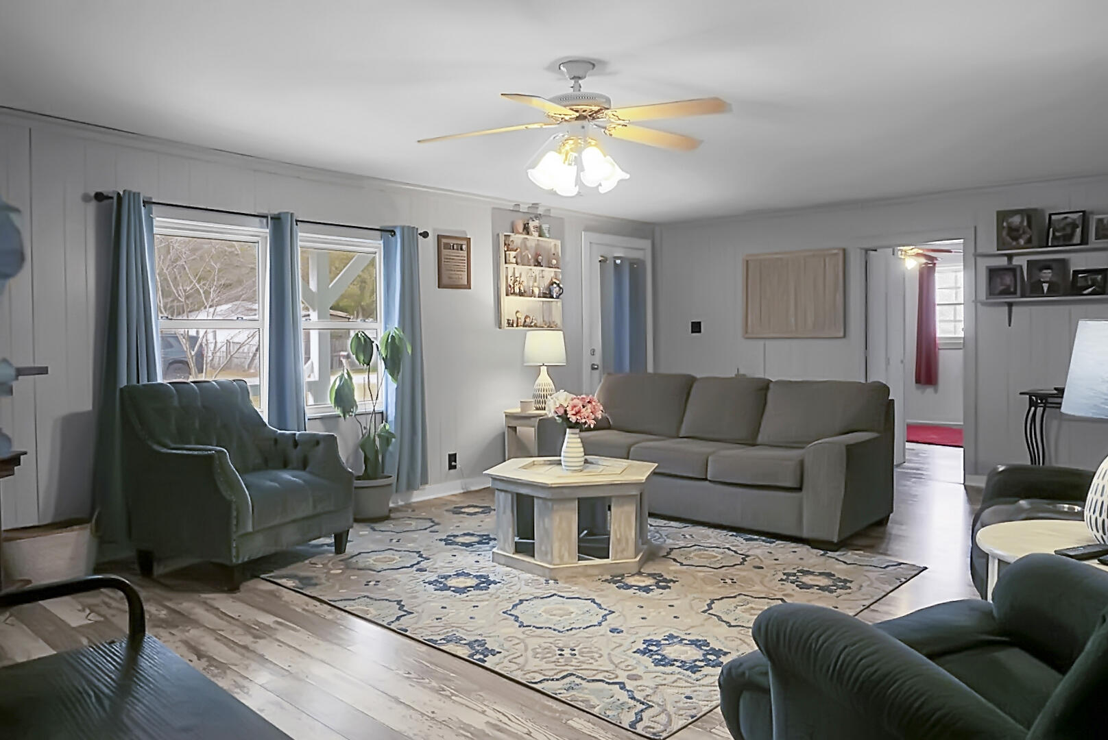 102 Argosy Drive