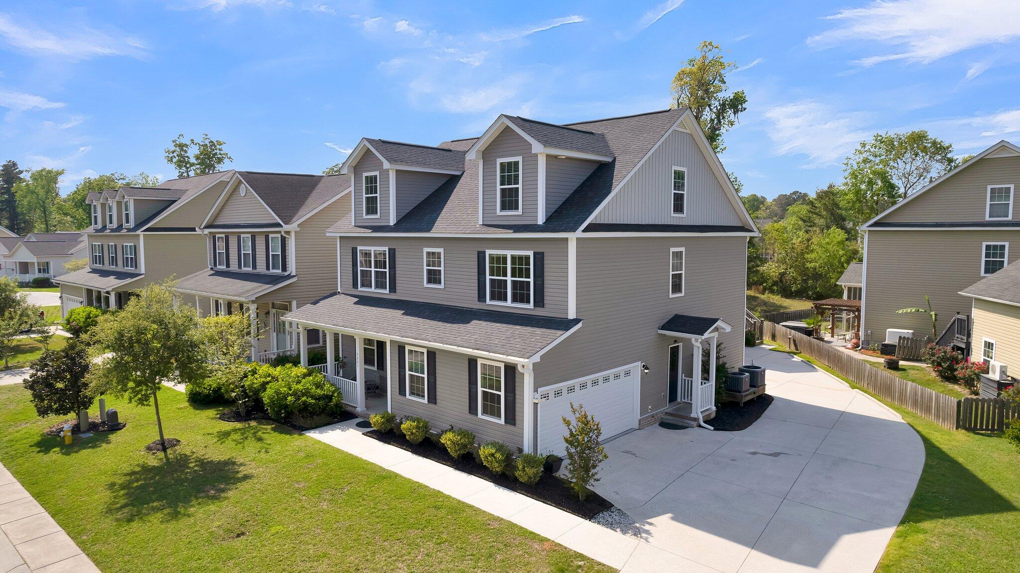 5321 Natures Color Lane